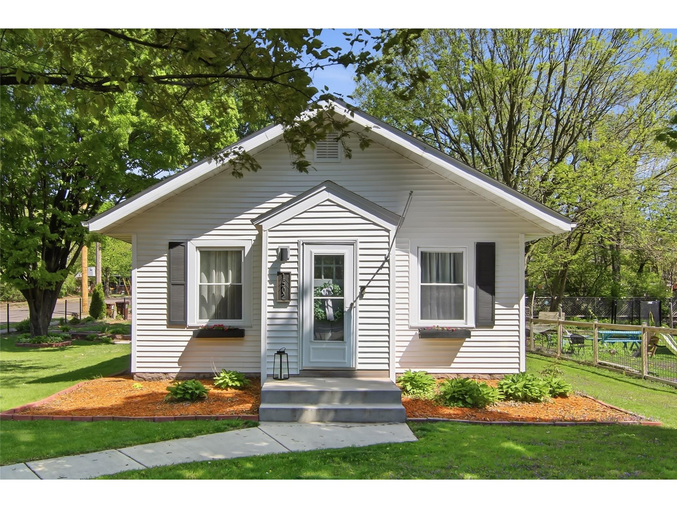 1502 Hogeboom Avenue Eau Claire WI 54701 1601113 image1