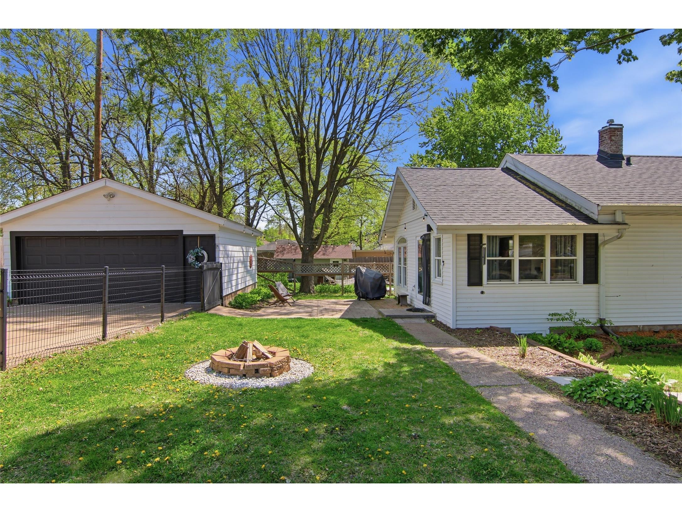 1502 Hogeboom Avenue Eau Claire WI 54701 1601113 image27