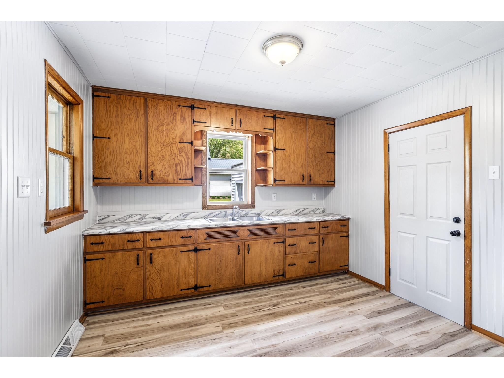 1503 Stout Road Road SE Menomonie WI 54751 1601010 image12
