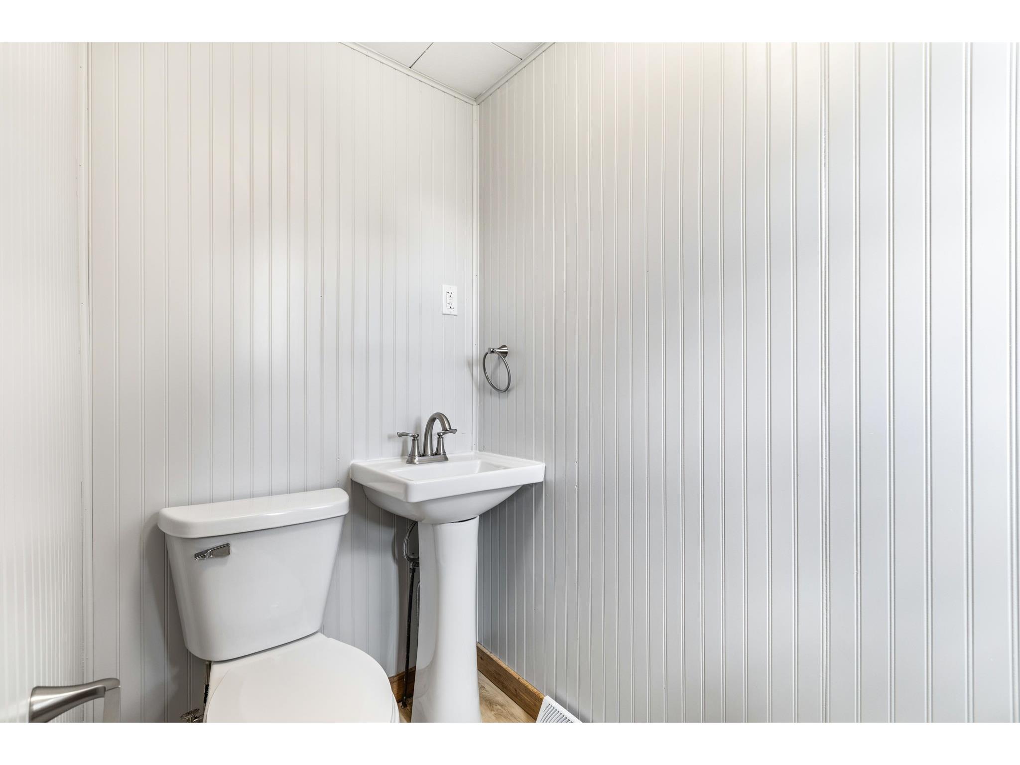1503 Stout Road Road SE Menomonie WI 54751 1601010 image18