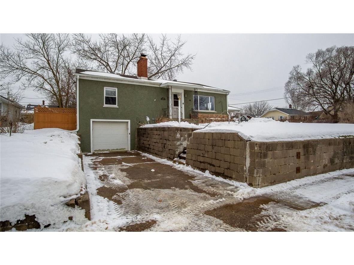 1505 Woodland Avenue Eau Claire WI 54701 1598327 image1