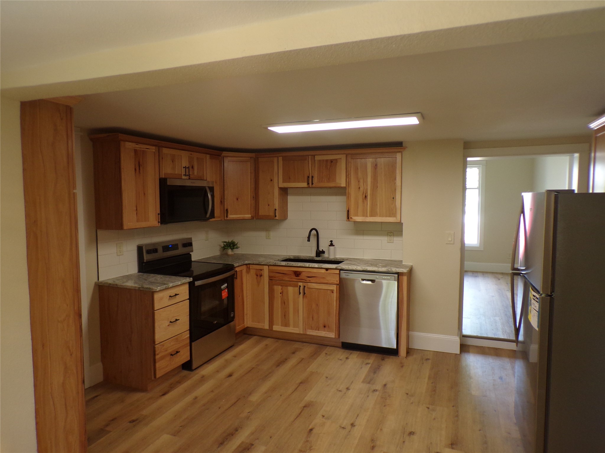 1511 Lynn Avenue Altoona WI 54720 1601386 image14
