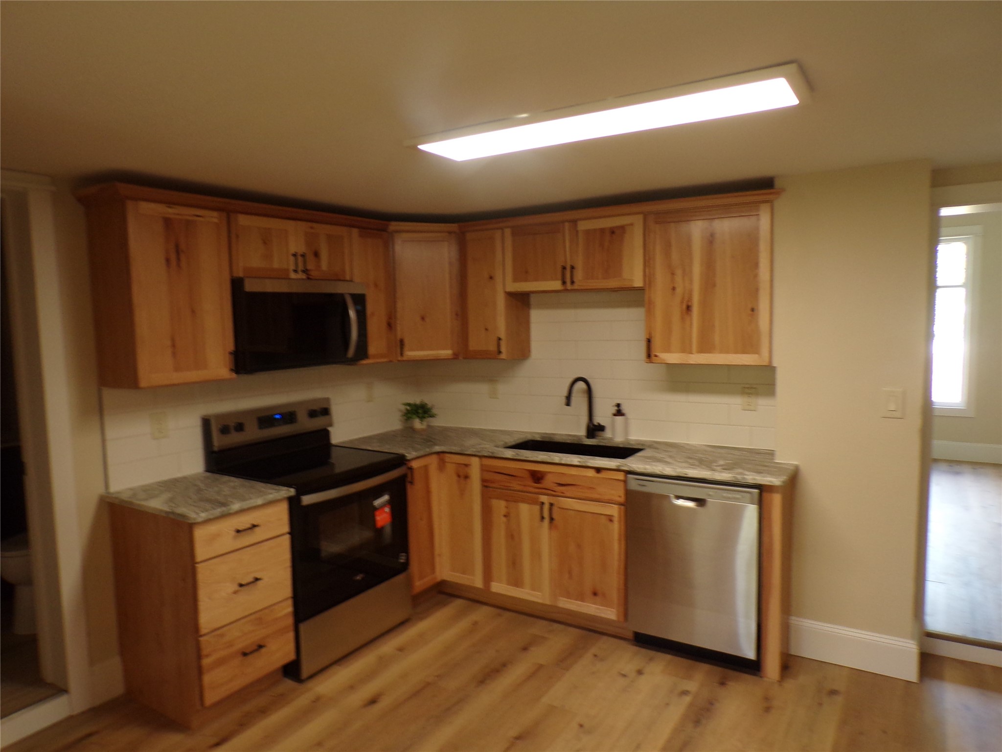 1511 Lynn Avenue Altoona WI 54720 1601386 image15
