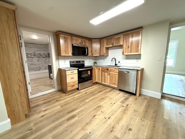 1511 Lynn Avenue Altoona WI 54720 1601386 image5