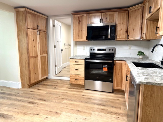 1511 Lynn Avenue Altoona WI 54720 1601386 image6