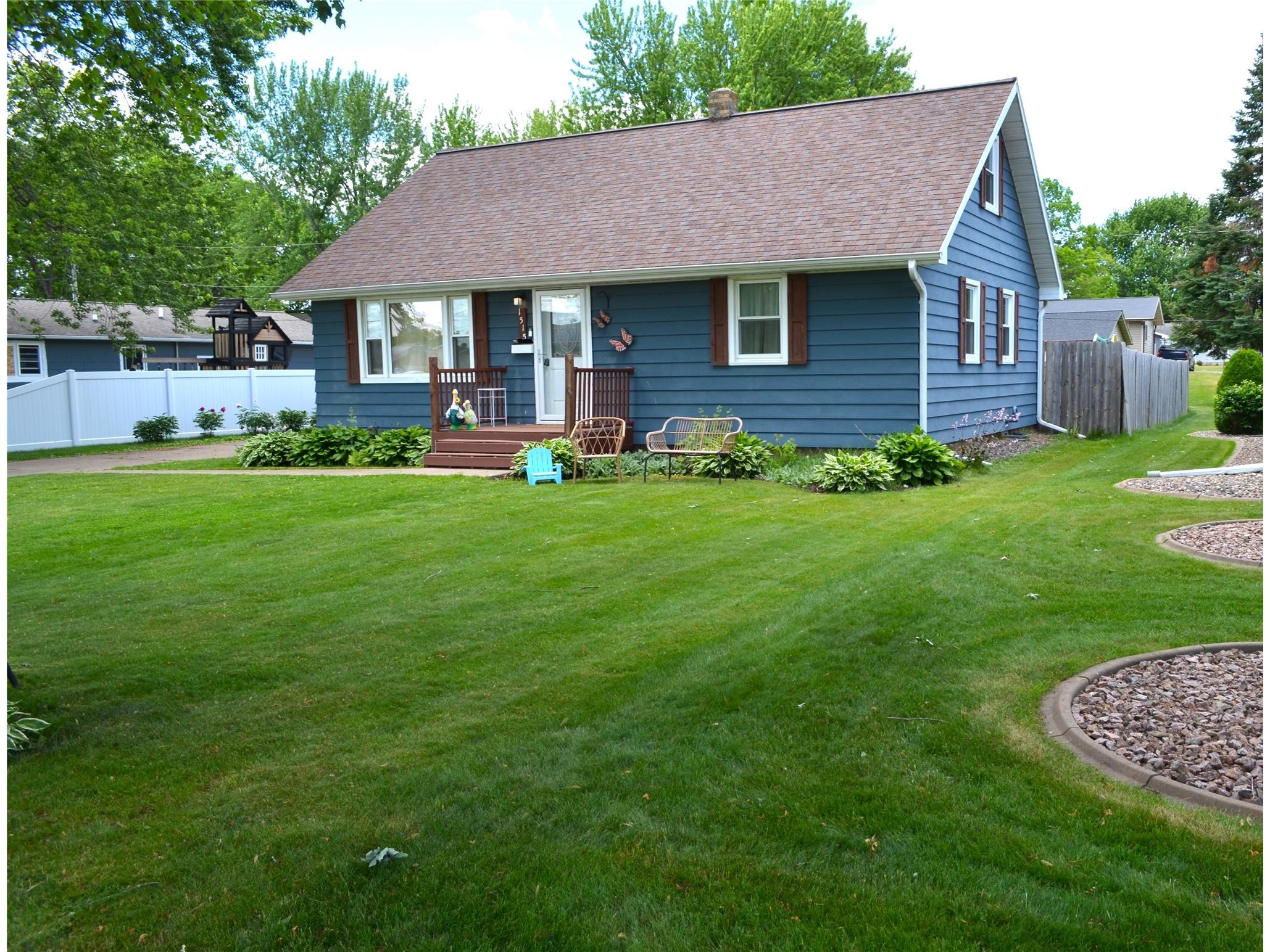 1515 6th Avenue Bloomer WI 54724 1602120 image2