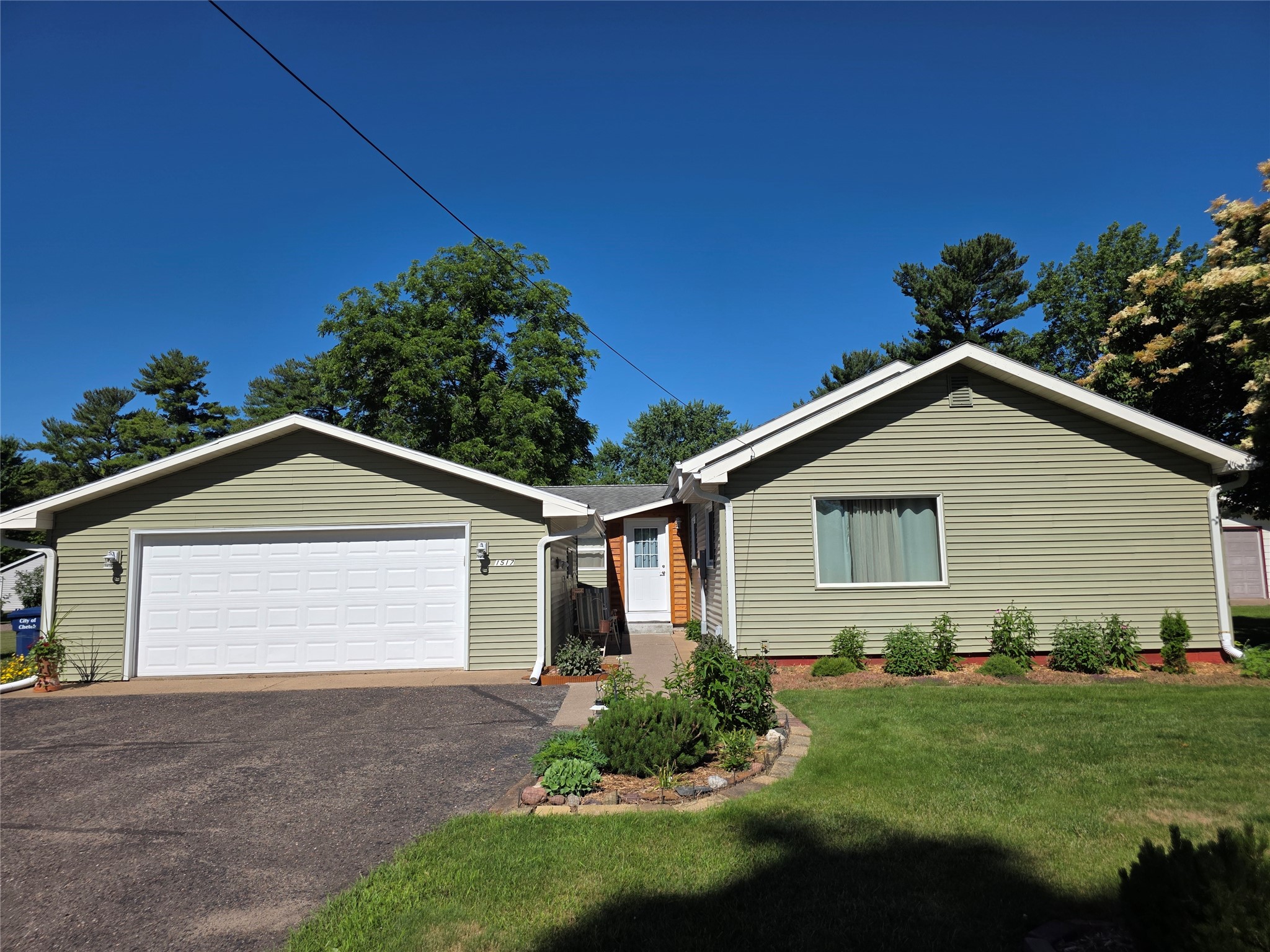 1517 3rd Street Chetek WI 54728 1602497 image1