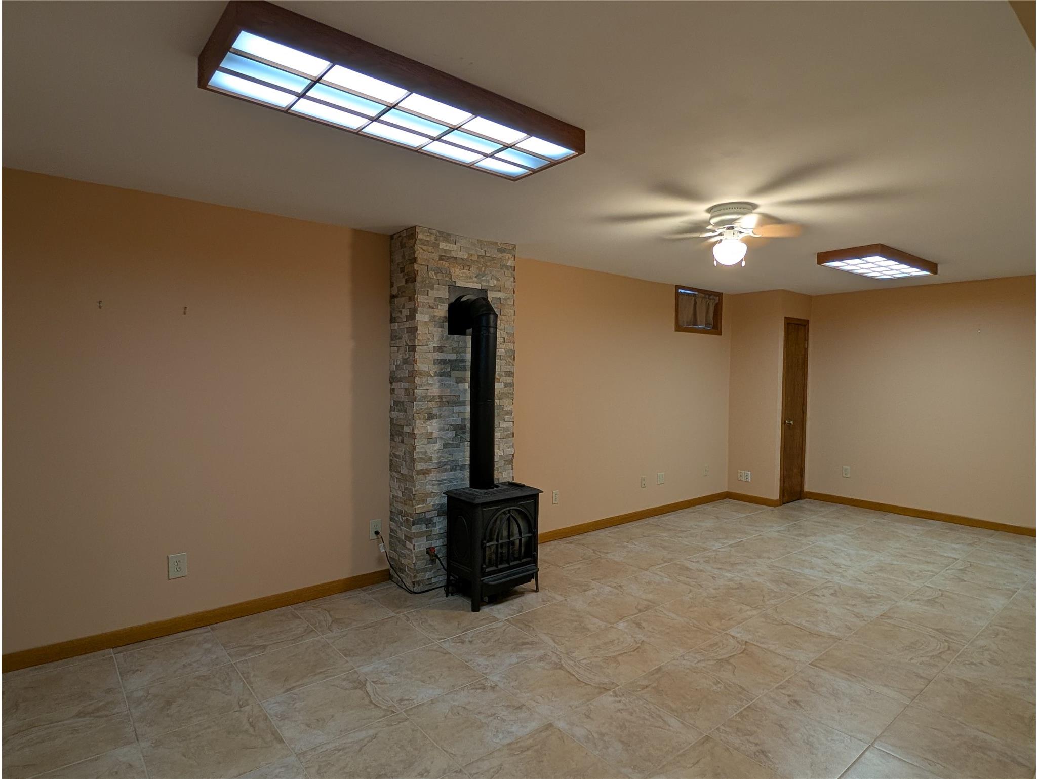 1521 6th Avenue E Menomonie WI 54751 1600091 image44