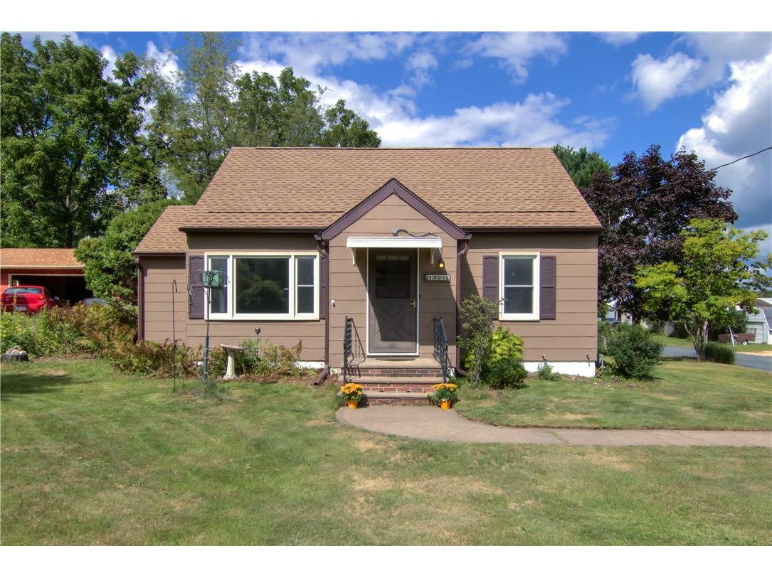 1521 Wilson Avenue Menomonie WI 54751 1595087 image1