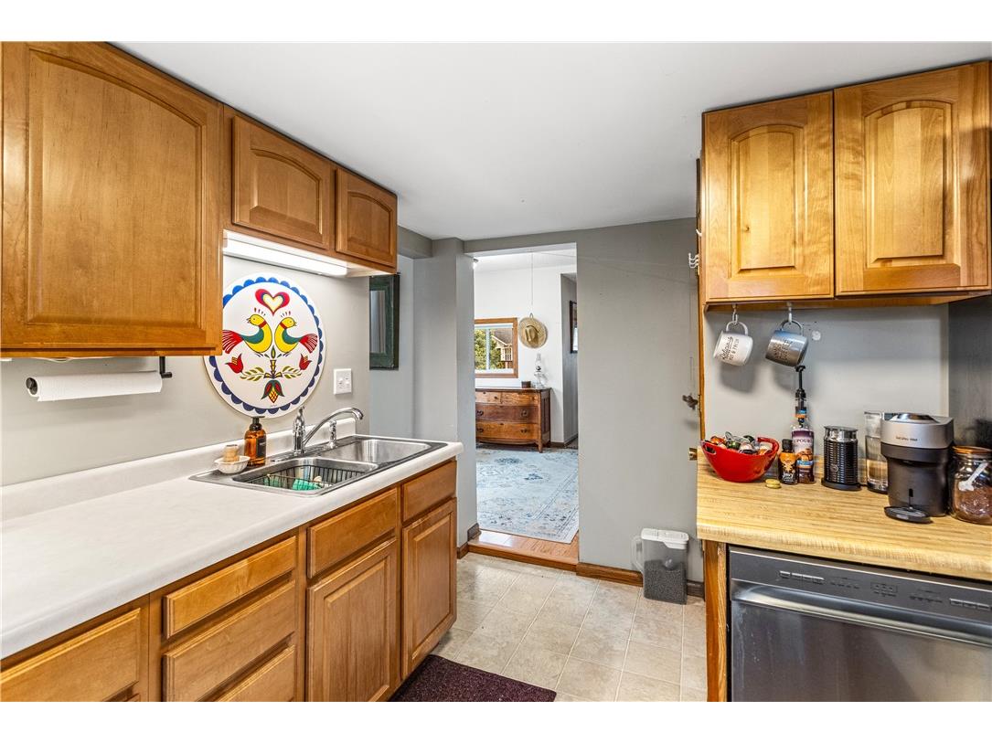 1524 Lyndale Avenue Eau Claire WI 54701 1596936 image16