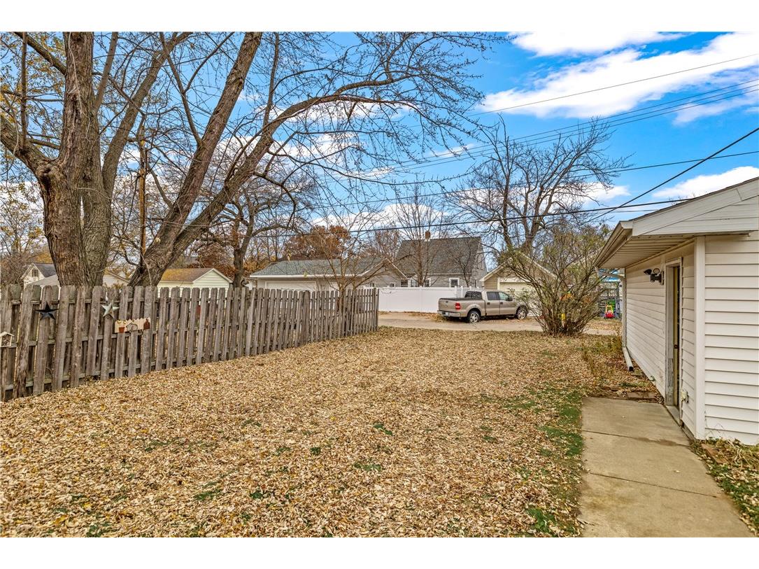 1524 Lyndale Avenue Eau Claire WI 54701 1596936 image26