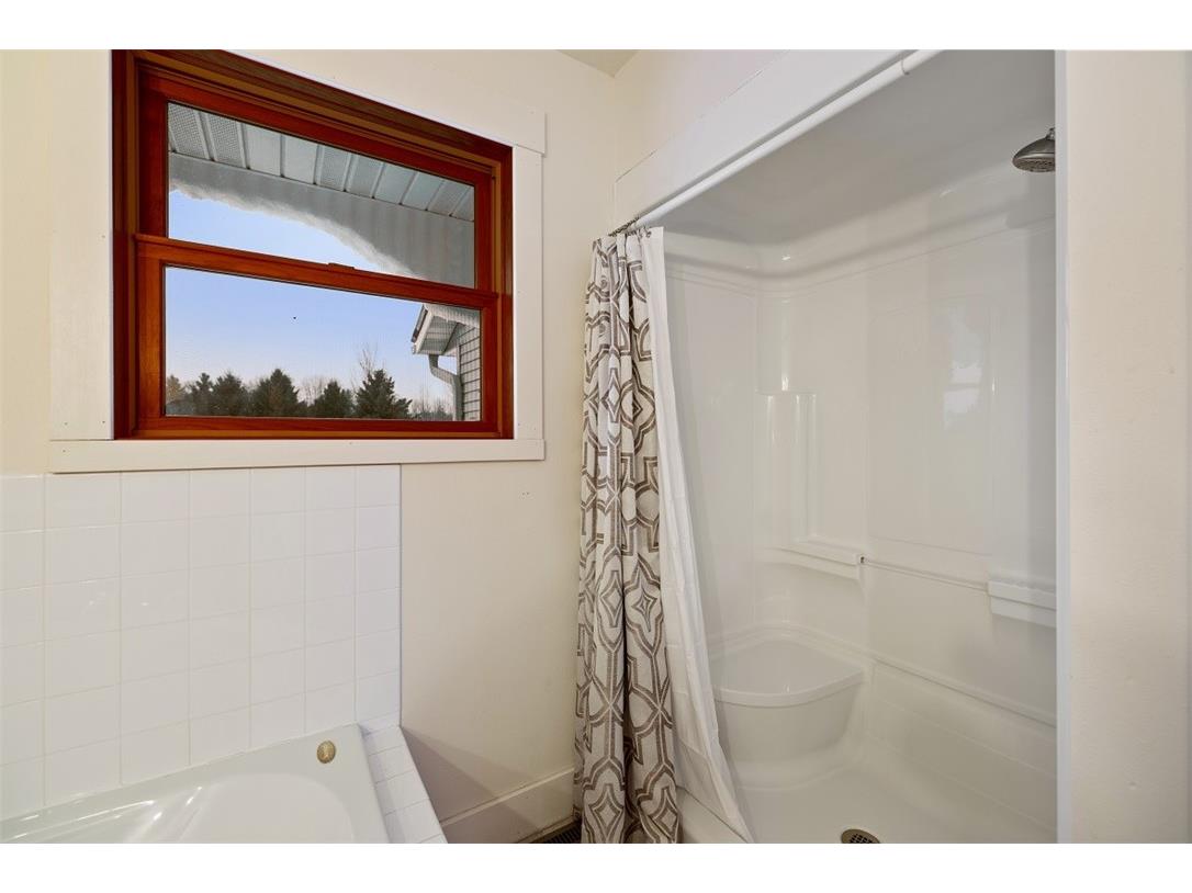 1525 6 1/2 Avenue Hillsdale WI 54733 1597539 image18