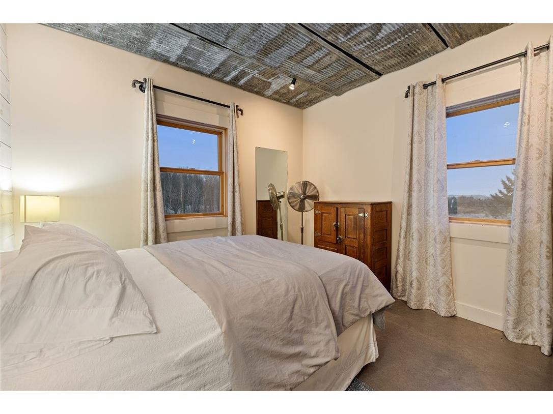 1525 6 1/2 Avenue Hillsdale WI 54733 1597539 image35