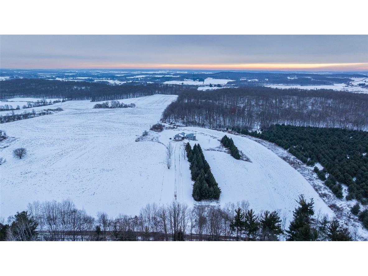 1525 6 1/2 Avenue Hillsdale WI 54733 1597539 image50