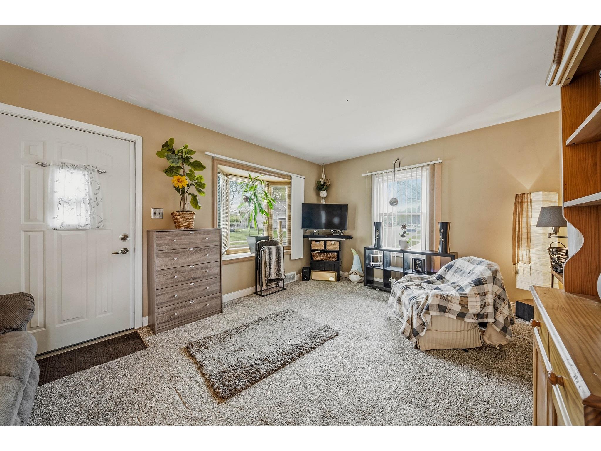 1525 Lee Street Eau Claire WI 54701 1601188 image21