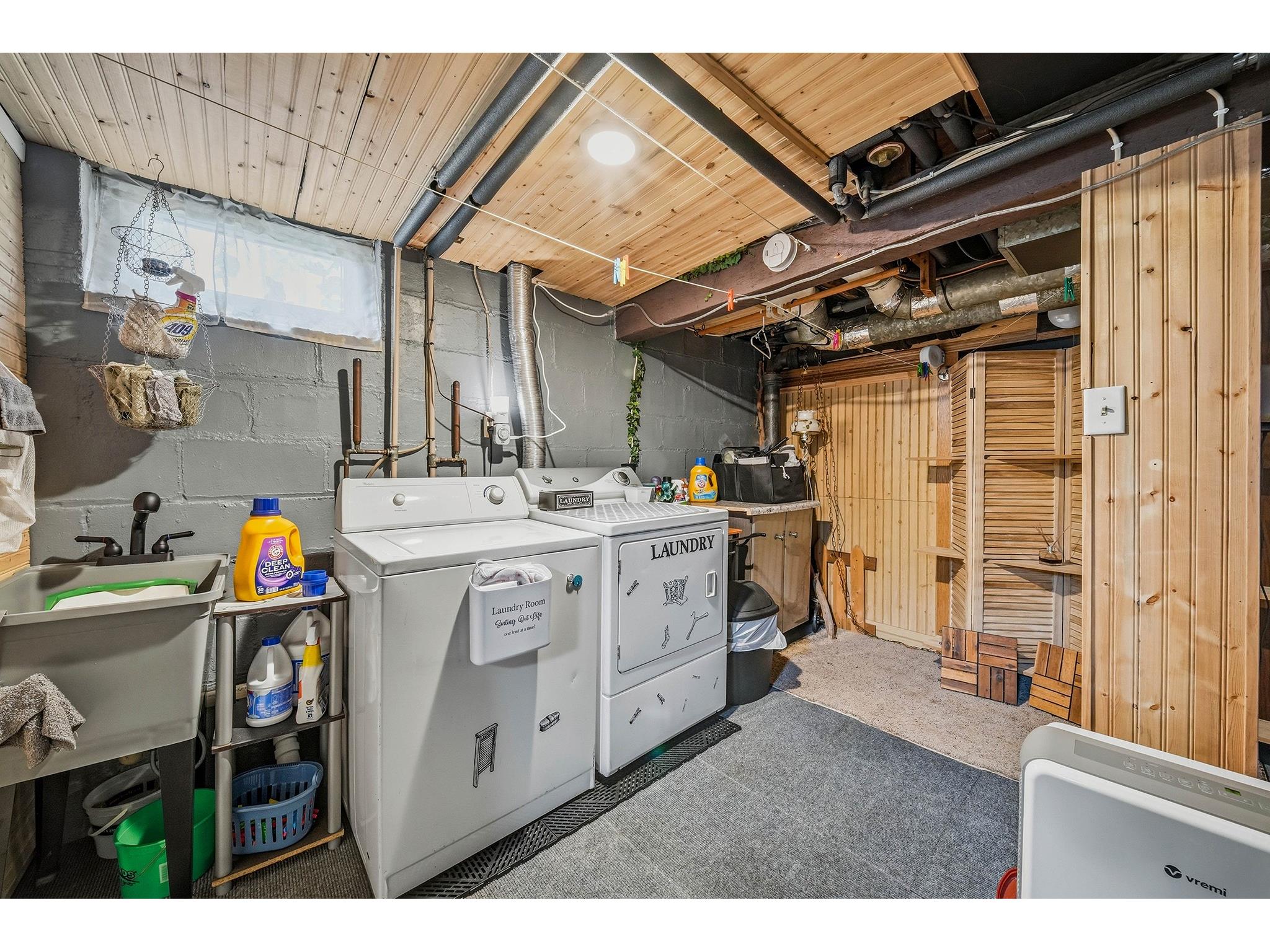 1525 Lee Street Eau Claire WI 54701 1601188 image33