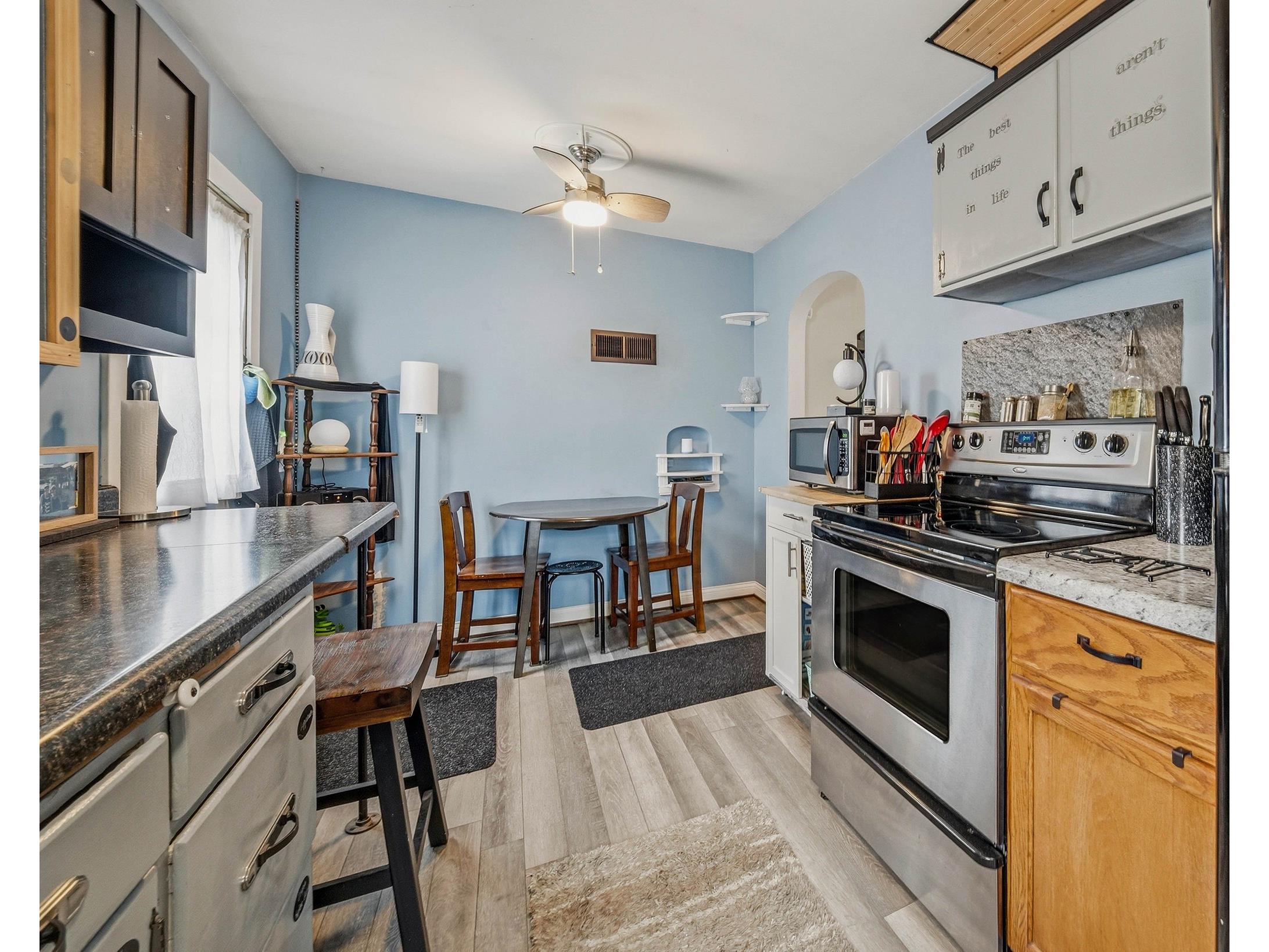 1525 Lee Street Eau Claire WI 54701 1601188 image7