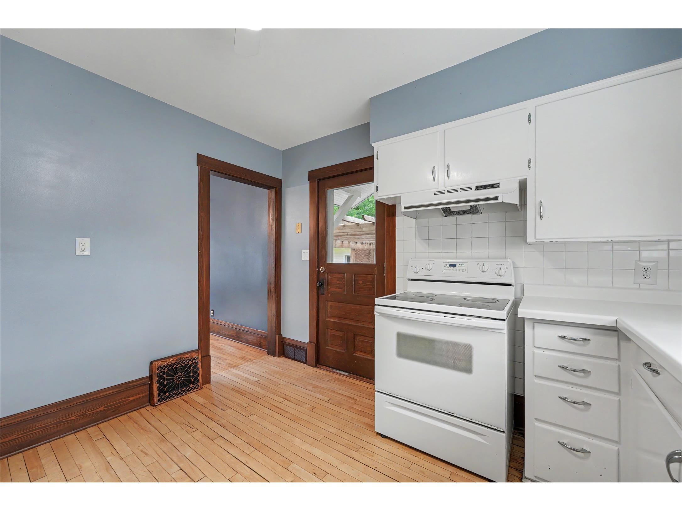 1531 Drummond Street Eau Claire WI 54701 1602137 image17