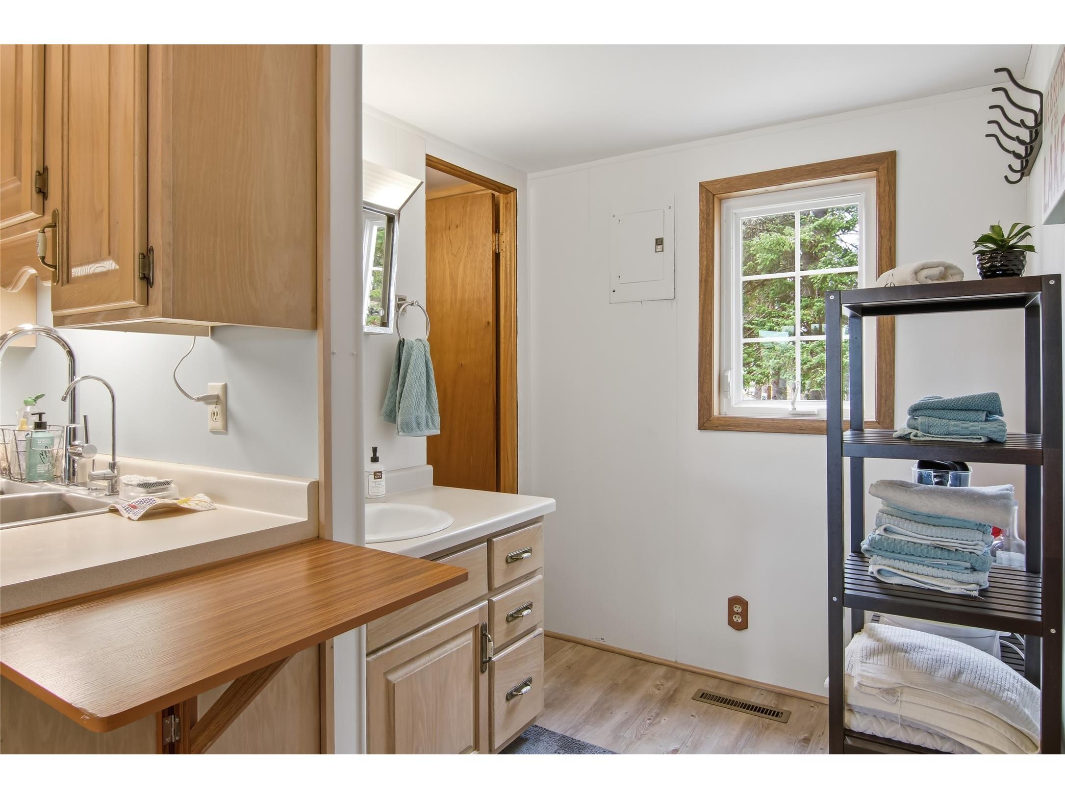 15333 W Birch Point Road Hayward WI 54843 - Nelson Lake 1600358 image24