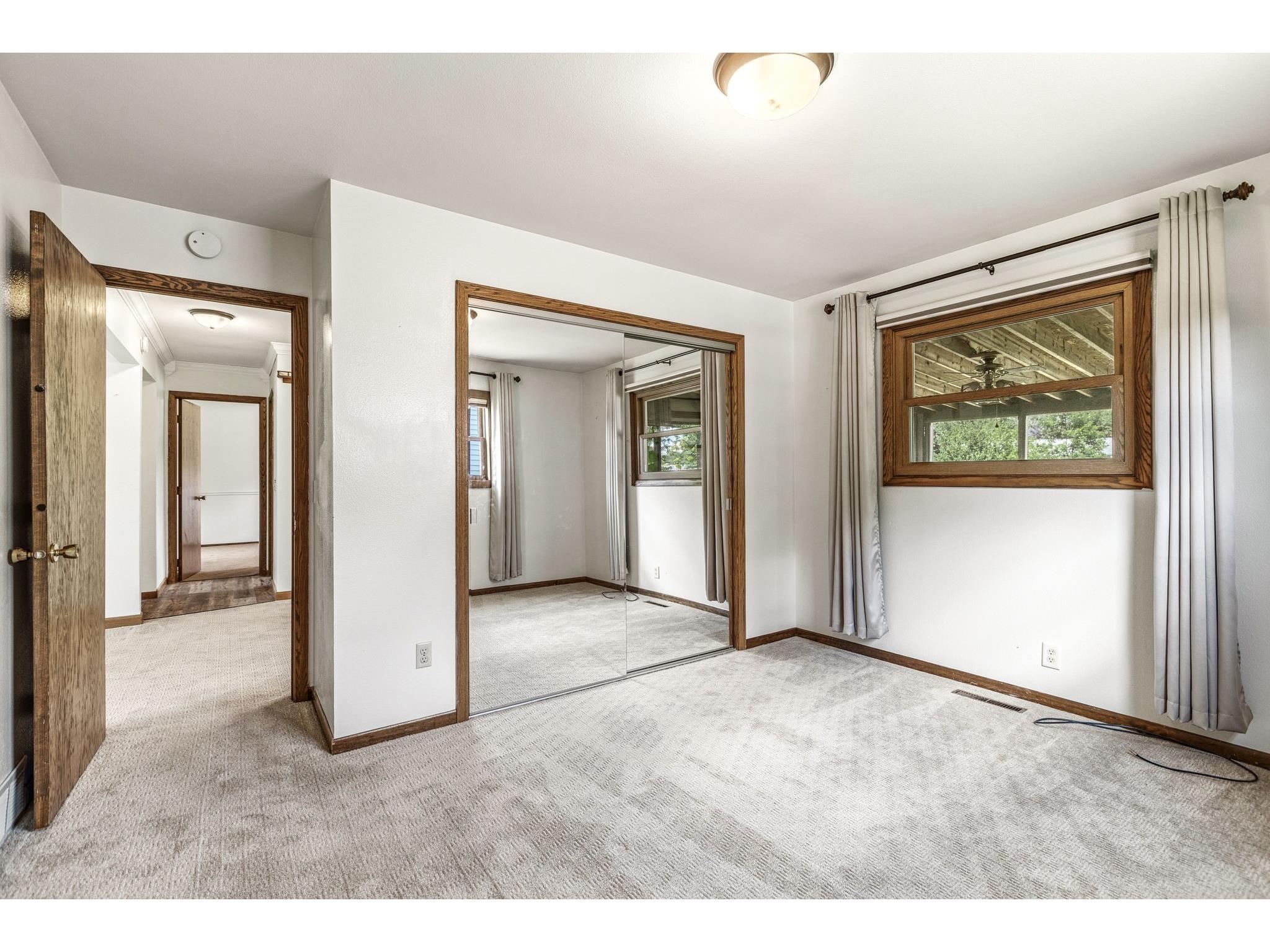 1535 Howard Avenue Eau Claire WI 54703 1602651 image18