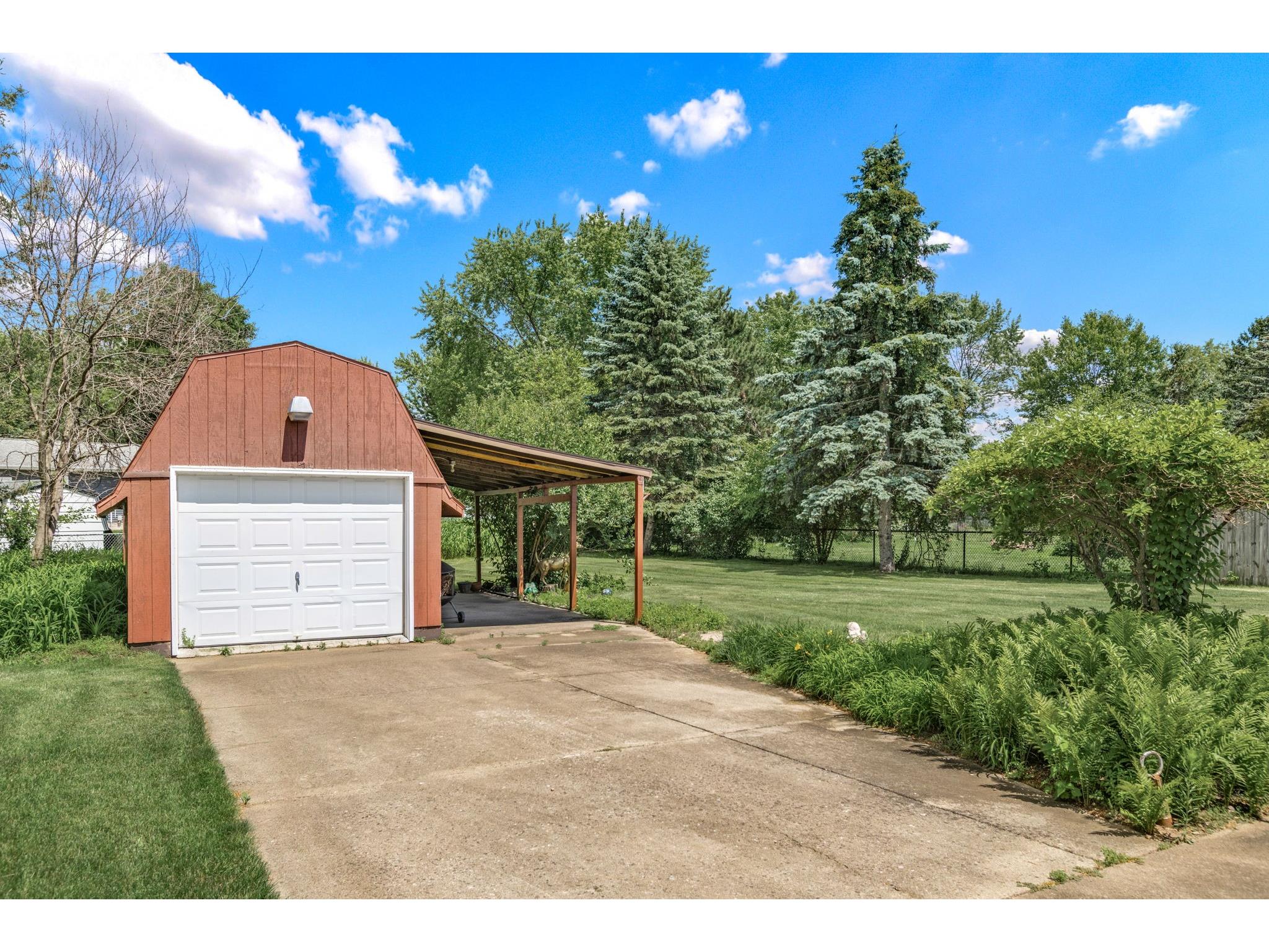 1535 Howard Avenue Eau Claire WI 54703 1602651 image33