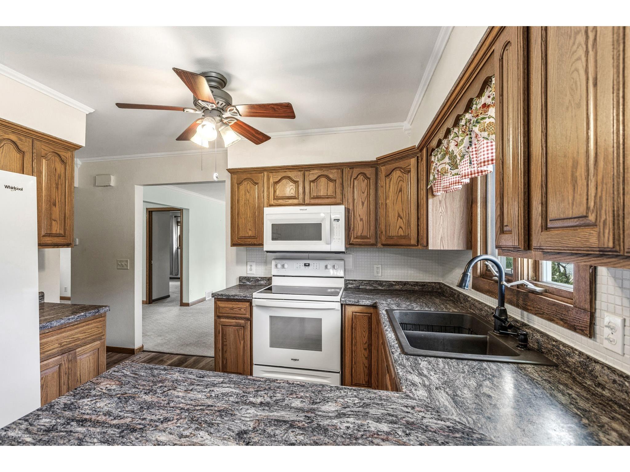 1535 Howard Avenue Eau Claire WI 54703 1602651 image8