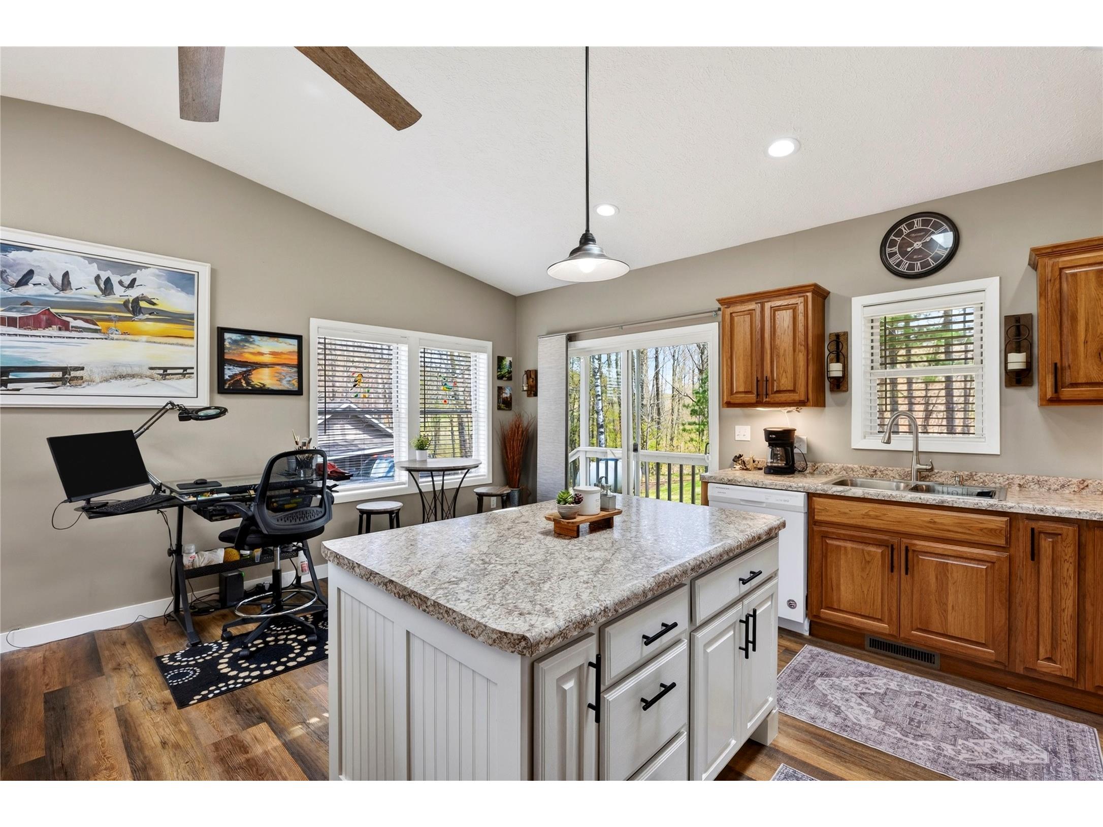 15403W Allendale Lane Stone Lake WI 54876 - Hungry 1601005 image40