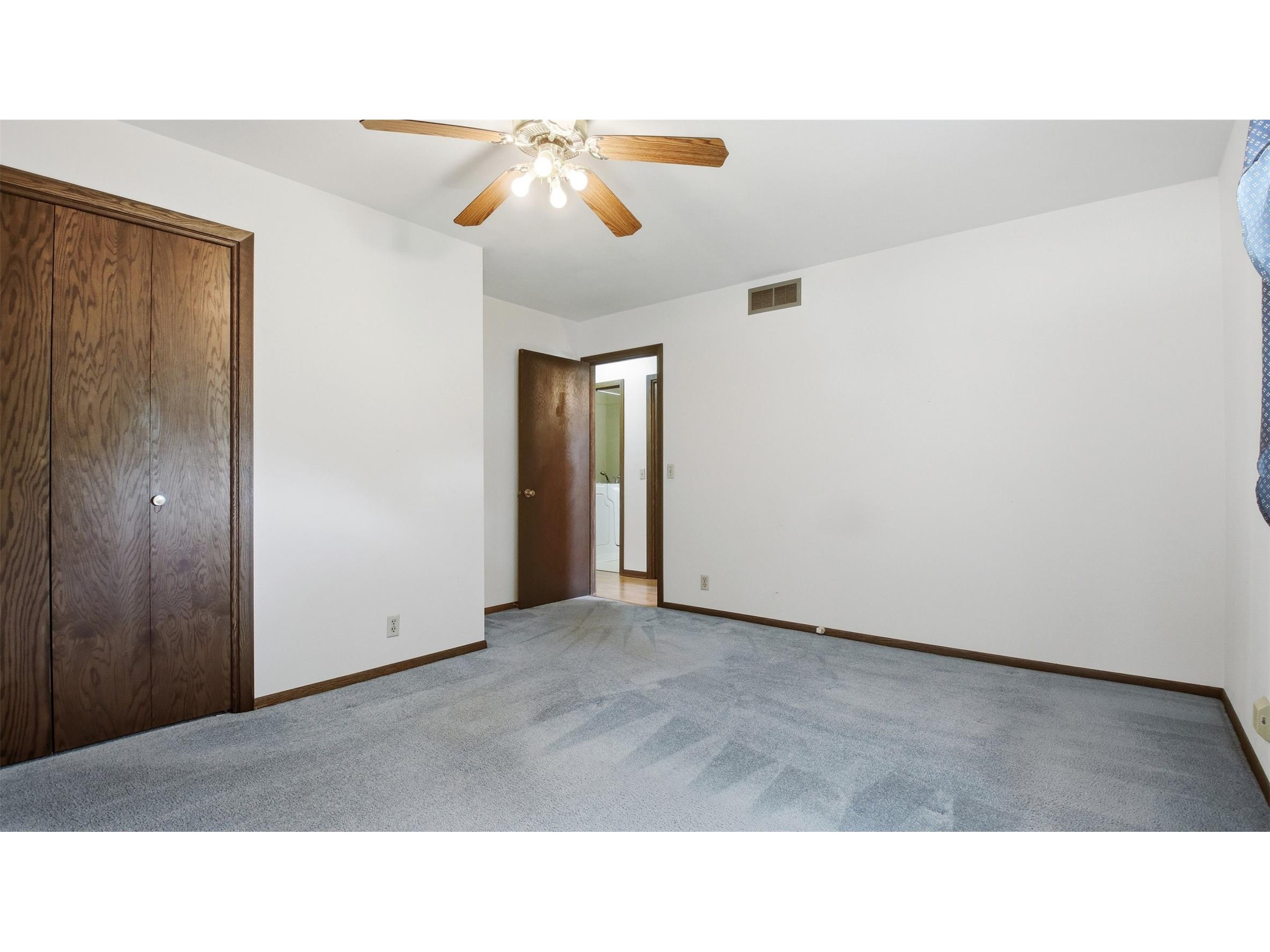 1544 Howard Avenue Eau Claire WI 54703 1602388 image16