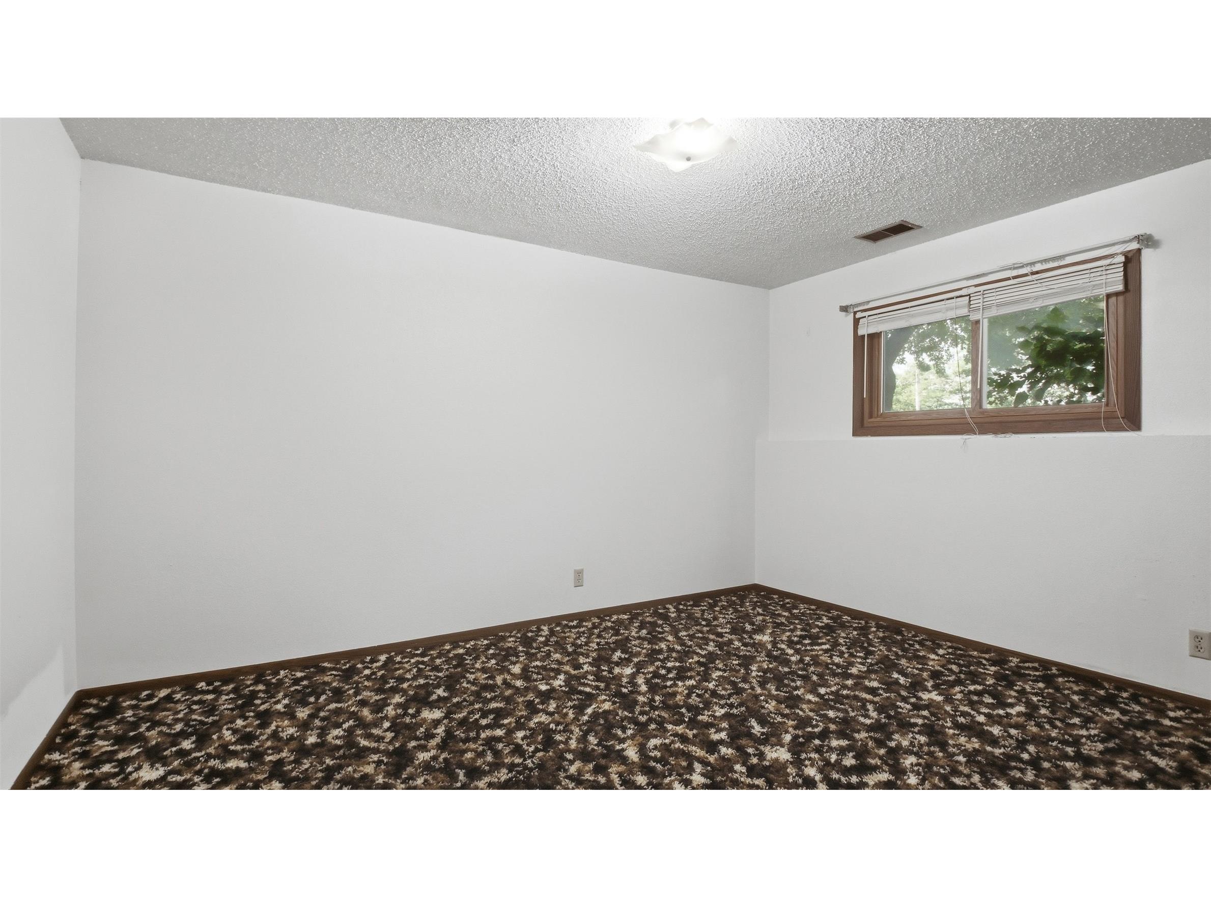 1544 Howard Avenue Eau Claire WI 54703 1602388 image27