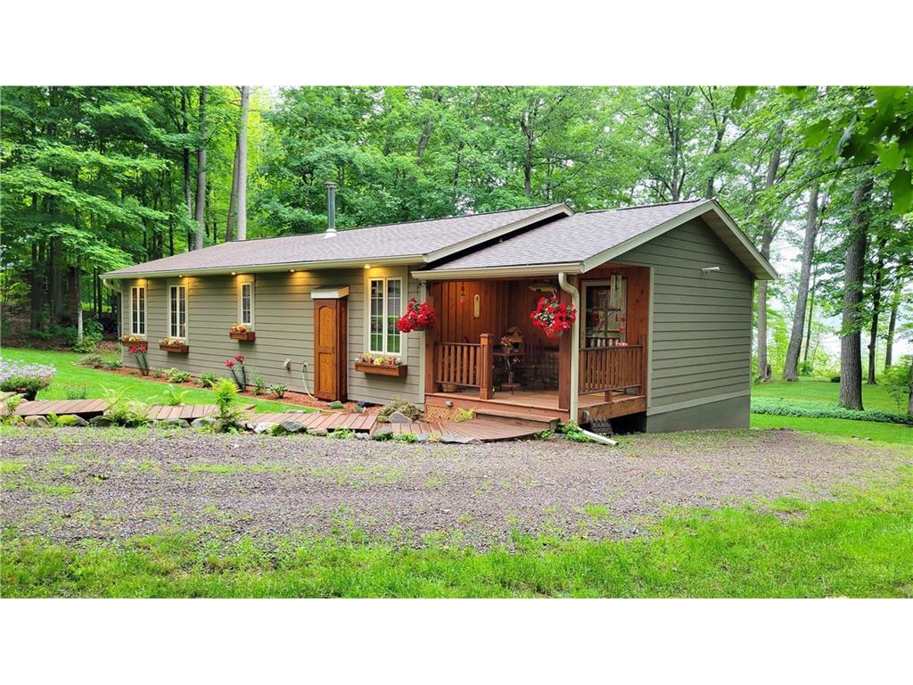 15506 W Holly Lake Lane Stone Lake WI 54876 - Upper Holly 1583573 image1