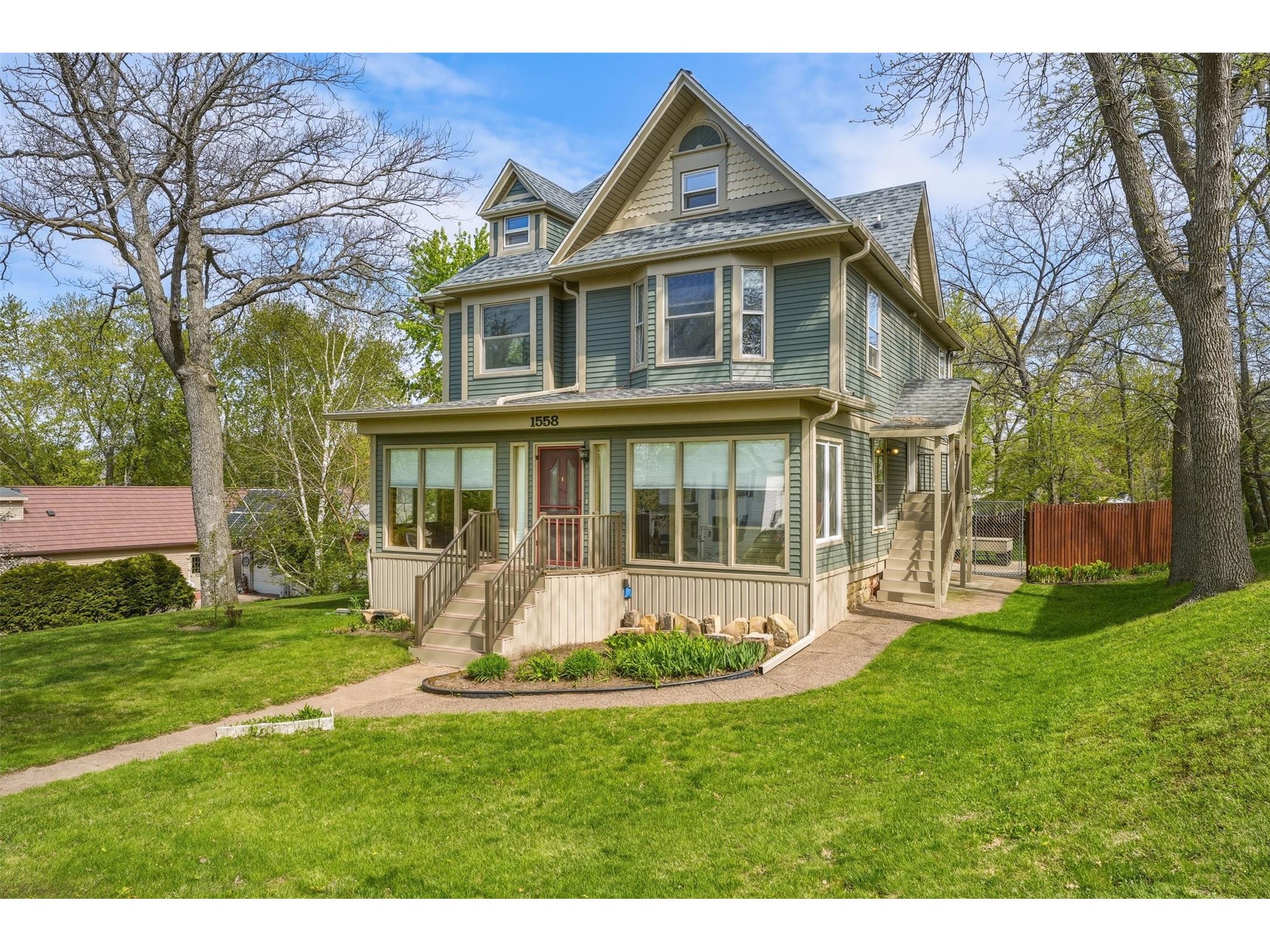 1558 E Madison Street E Eau Claire WI 54703 1600078 image1