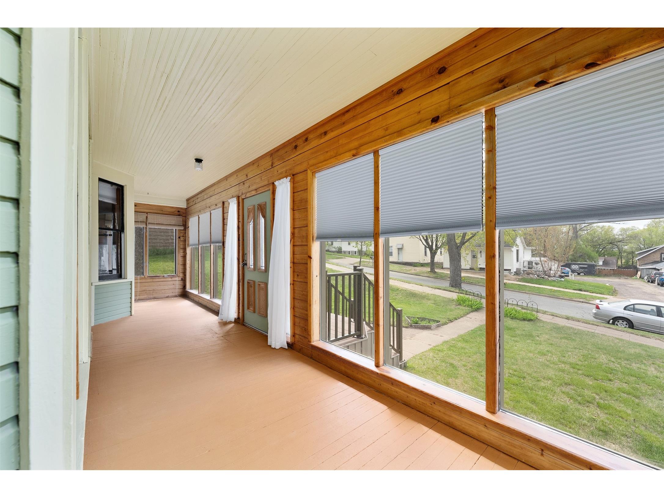 1558 E Madison Street E Eau Claire WI 54703 1600078 image2