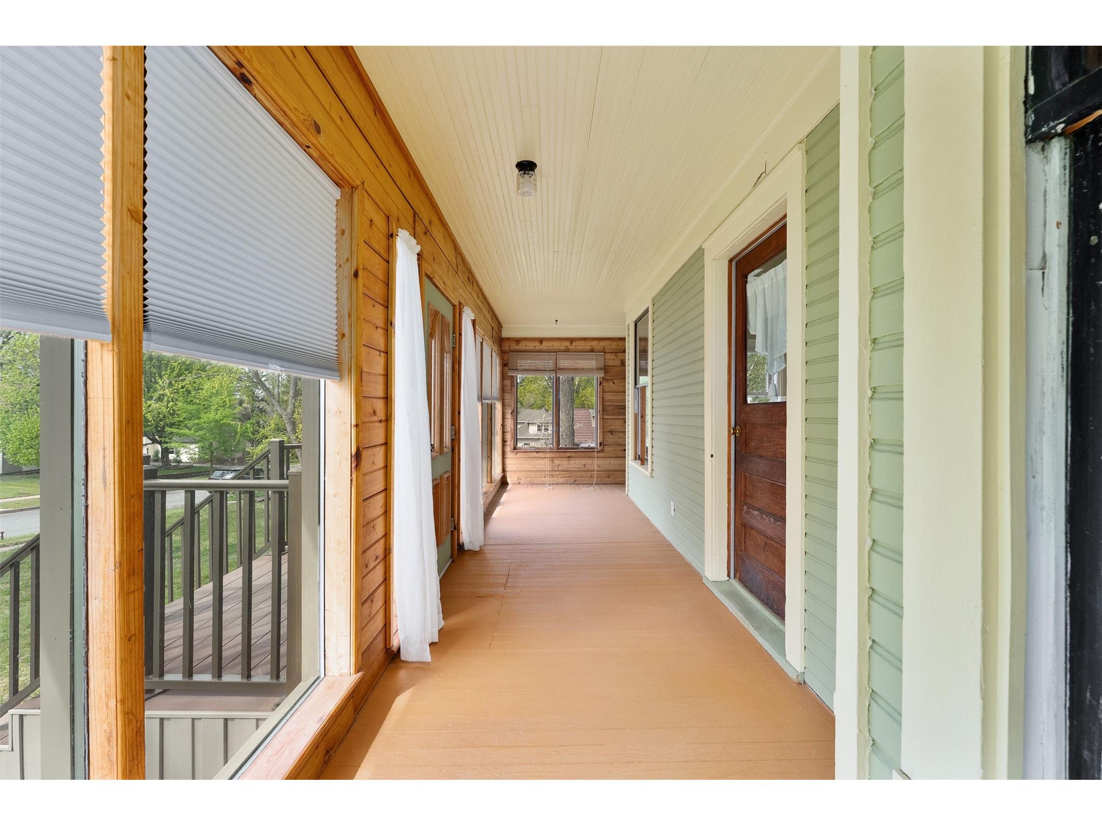 1558 E Madison Street E Eau Claire WI 54703 1600078 image3