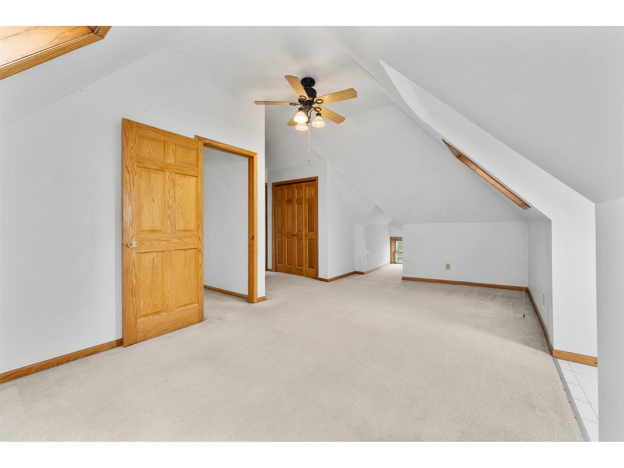 1558 E Madison Street E Eau Claire WI 54703 1600078 image32