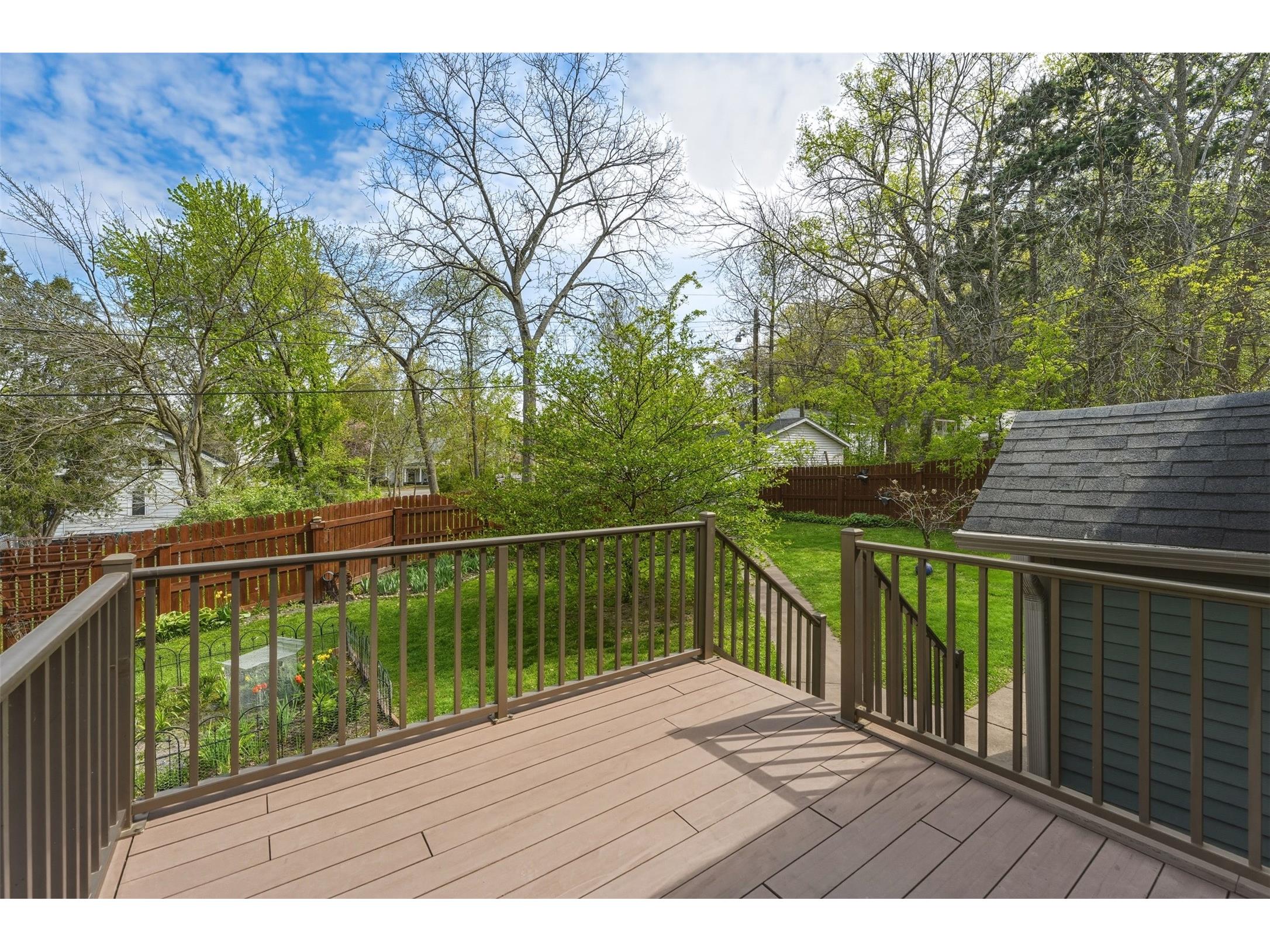 1558 E Madison Street E Eau Claire WI 54703 1600078 image34