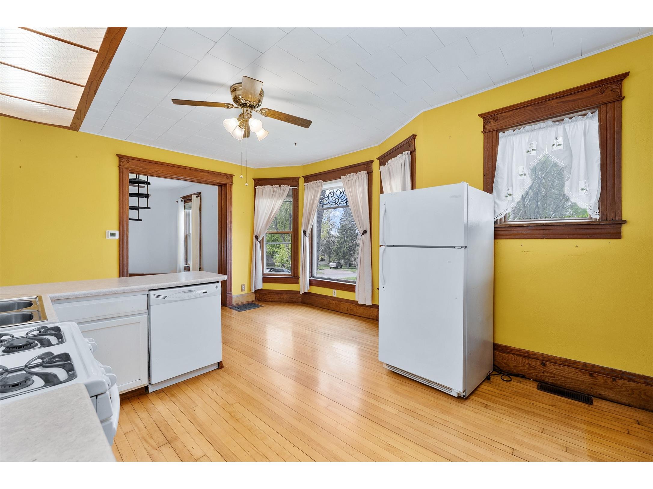 1558 E Madison Street E Eau Claire WI 54703 1600078 image7