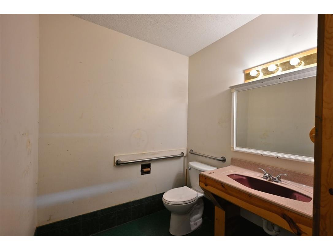 15617 Us Highway 63 Unit B (East Side) Hayward WI 54843 1597492 image25