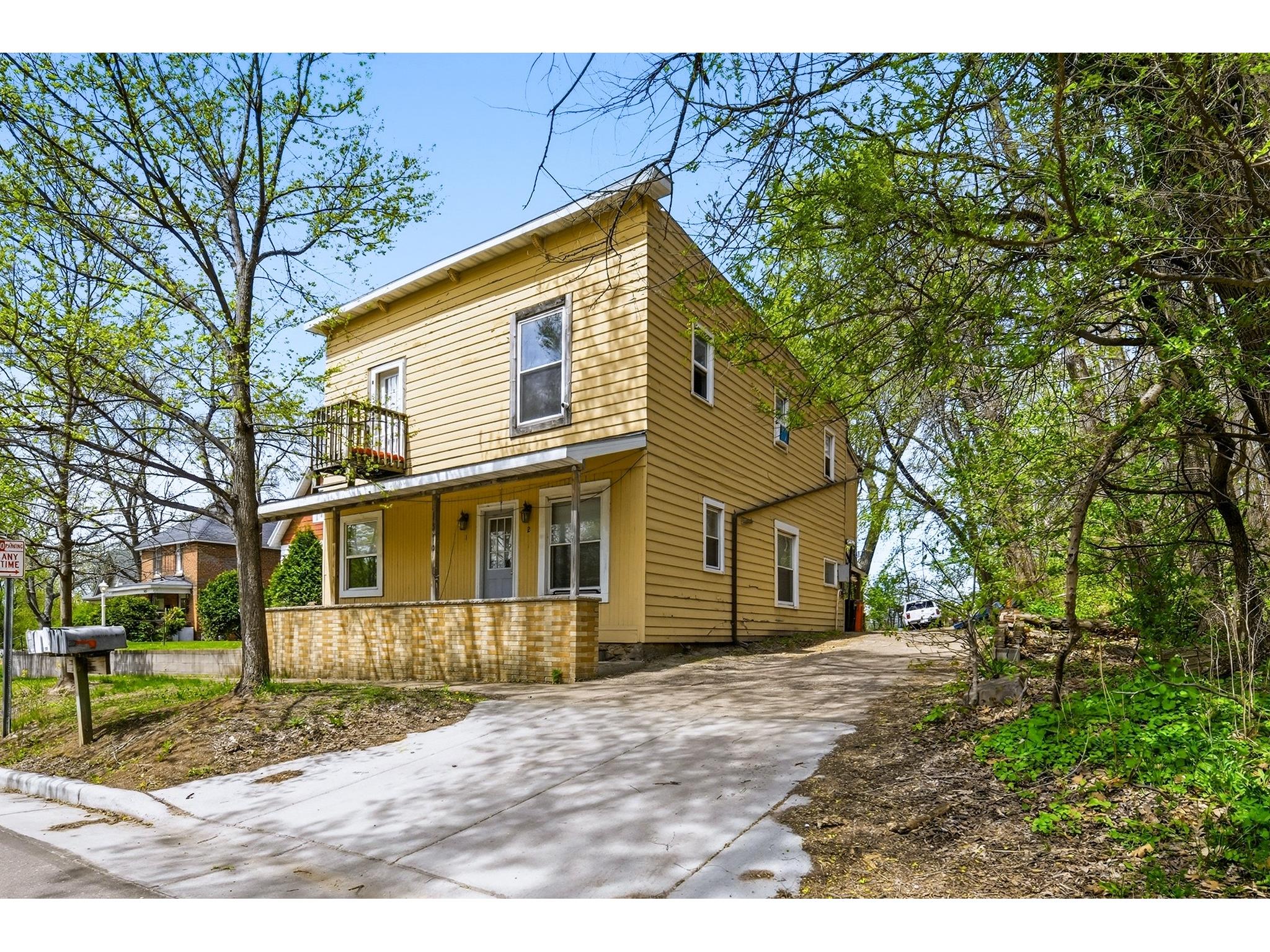 1570 E Madison Street #1-5 Eau Claire WI 54703 1600804 image3