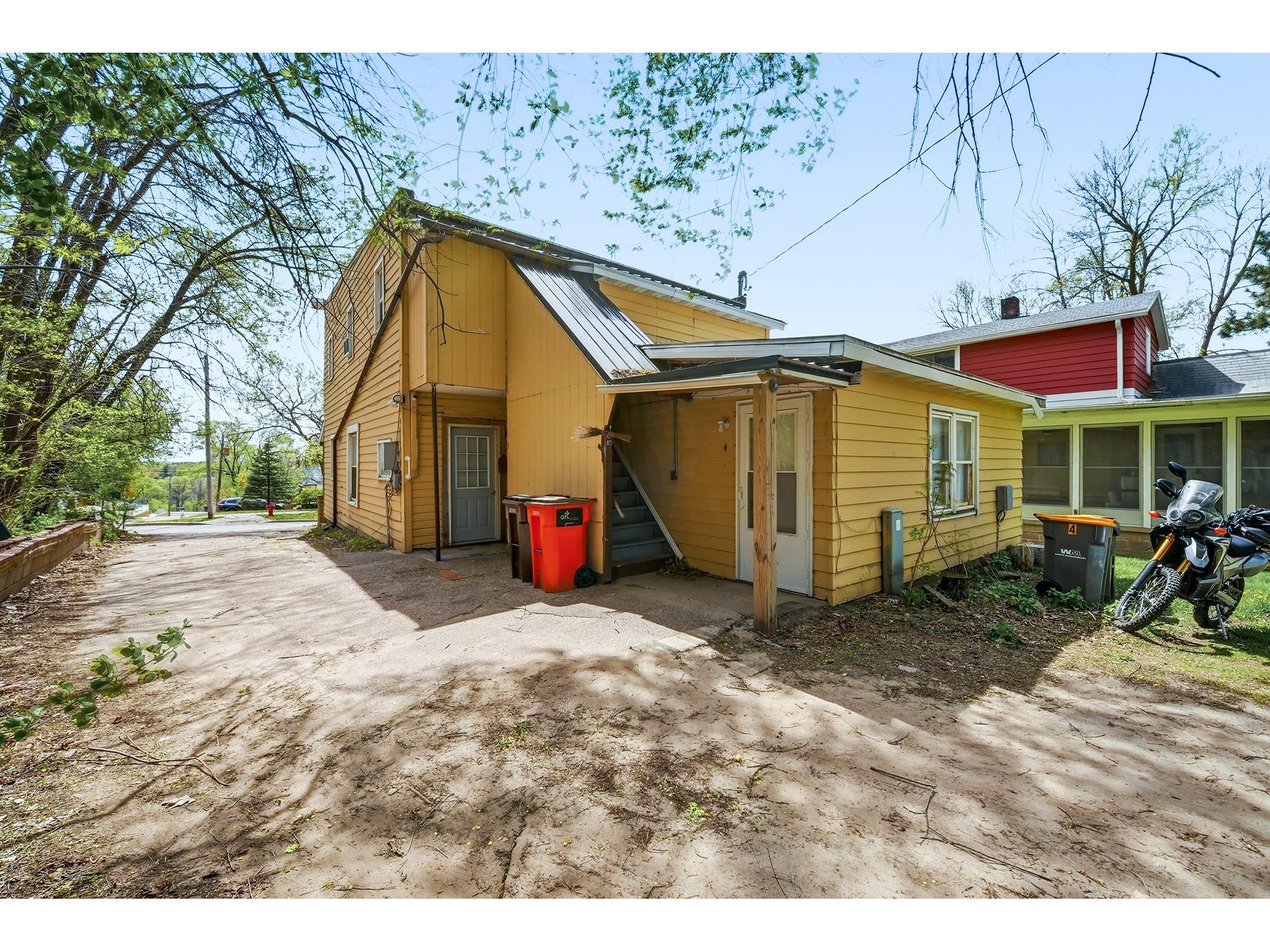 1570 E Madison Street #1-5 Eau Claire WI 54703 1600804 image4