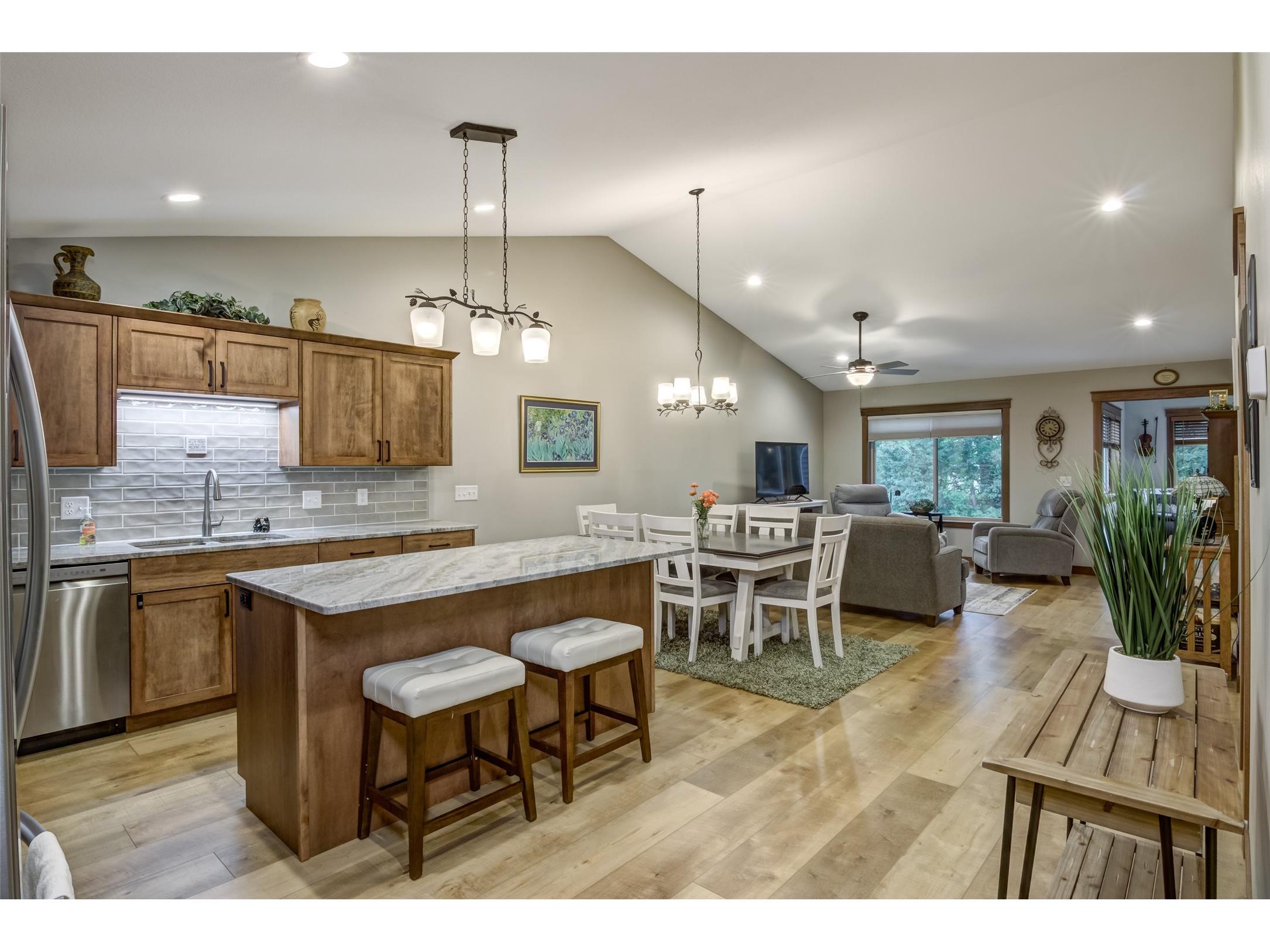 1599 Kyler Street Altoona WI 54720 1603438 image5