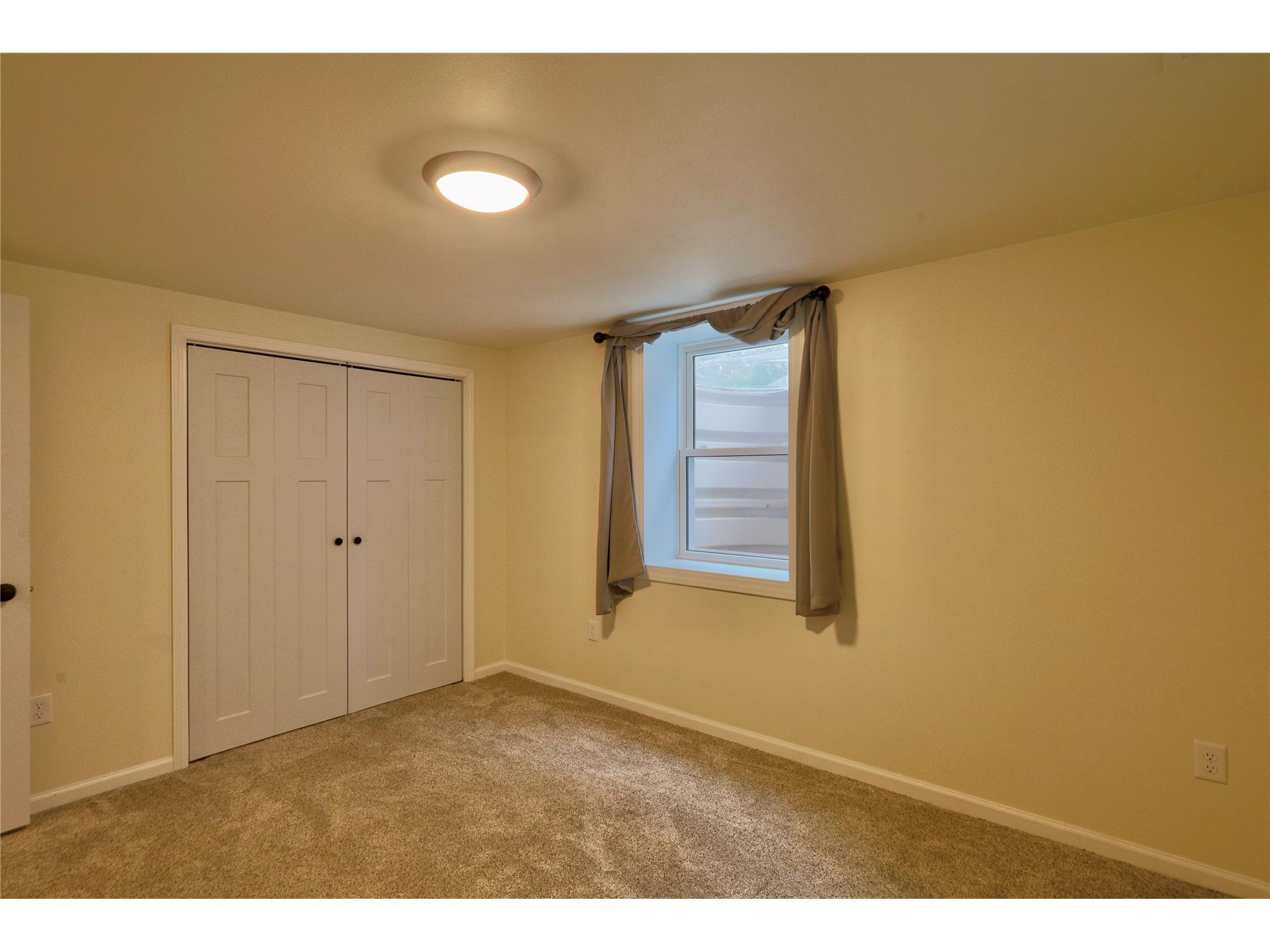 1602 South Street Eau Claire WI 54701 1602196 image39