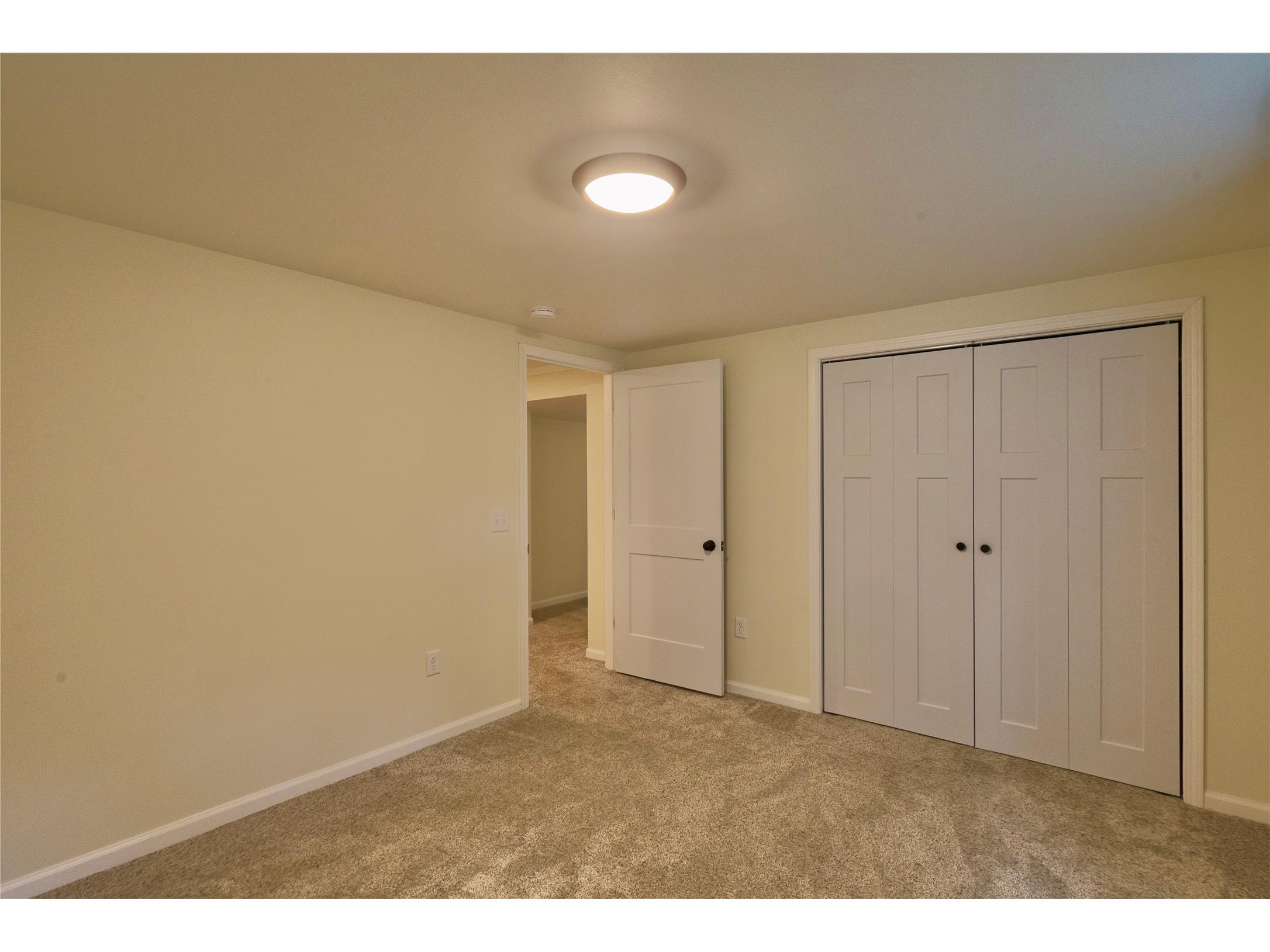 1602 South Street Eau Claire WI 54701 1602196 image40