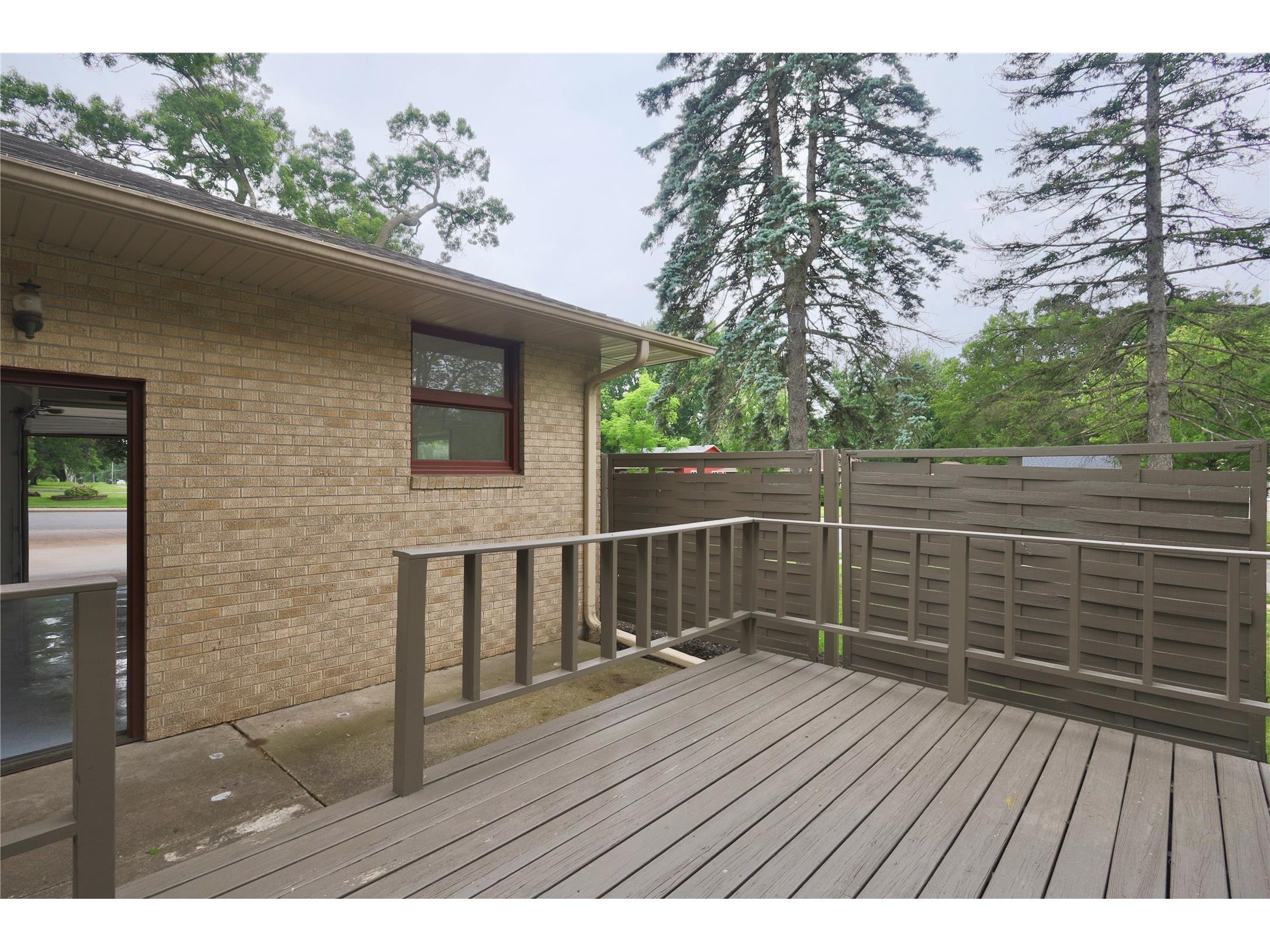 1602 South Street Eau Claire WI 54701 1602196 image54