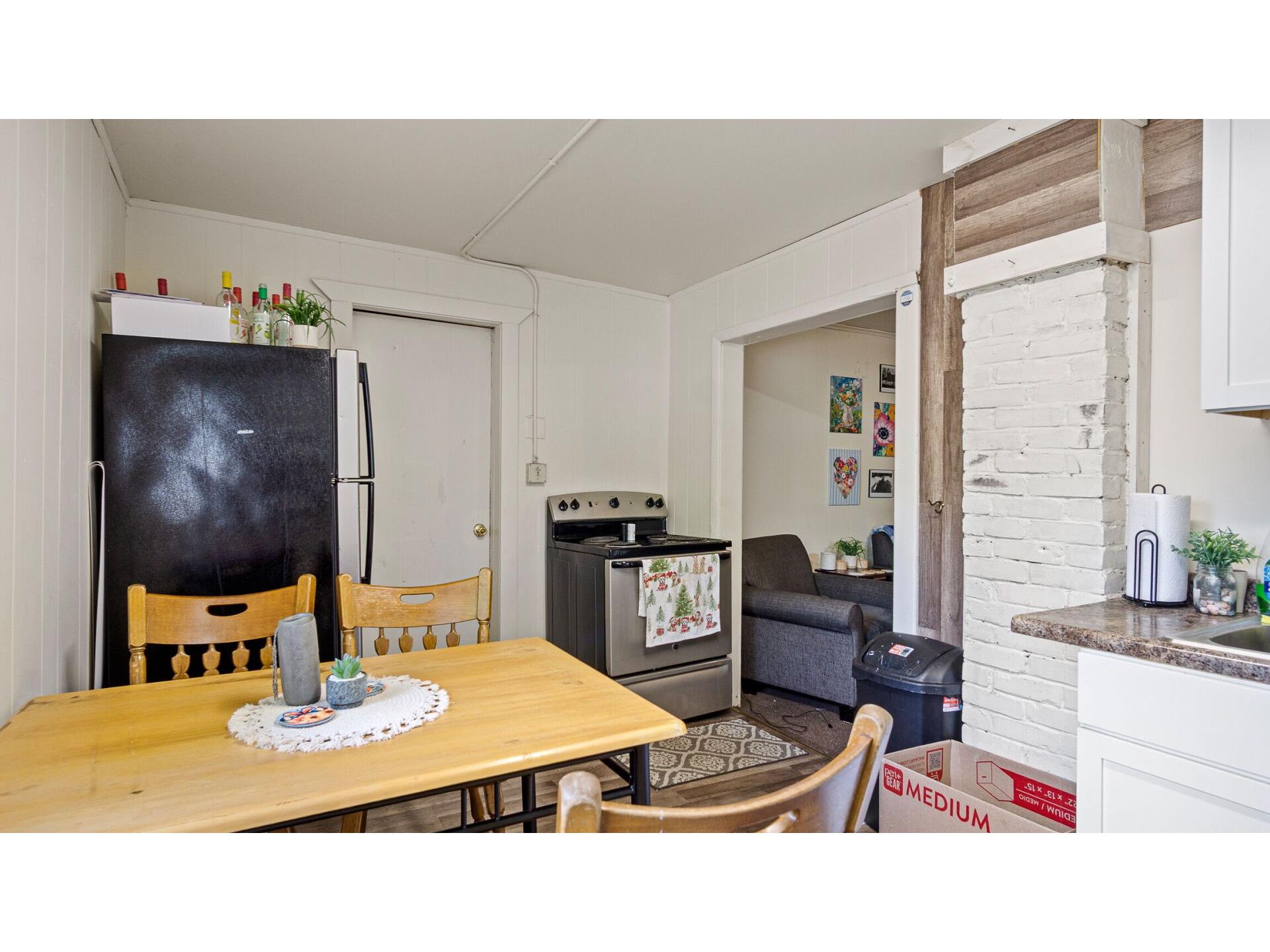 1603 6th Street E #A & B Menomonie WI 54751 1602292 image11