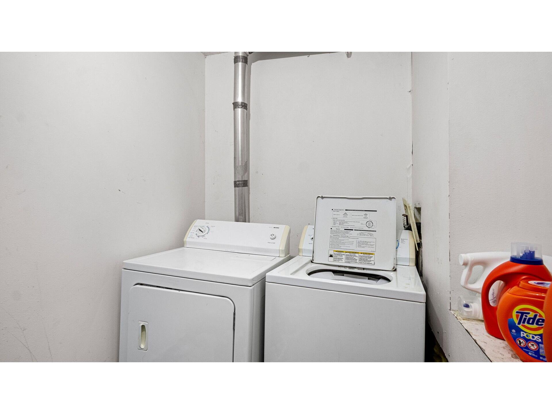1603 6th Street E #A & B Menomonie WI 54751 1602292 image34
