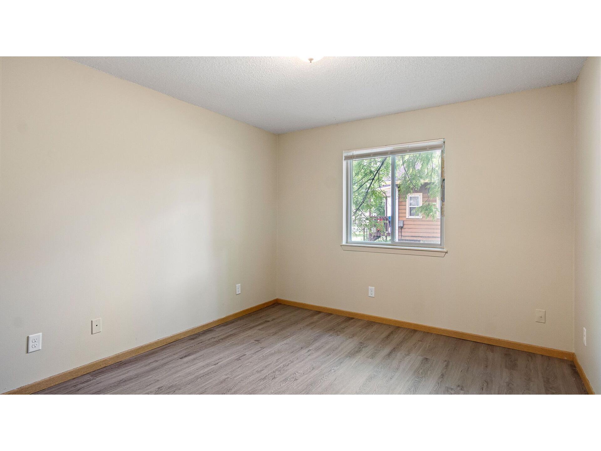 1603 6th Street E #A & B Menomonie WI 54751 1602292 image37