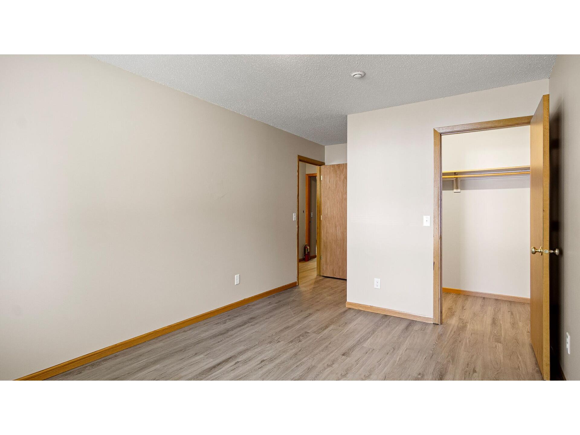 1603 6th Street E #A & B Menomonie WI 54751 1602292 image43