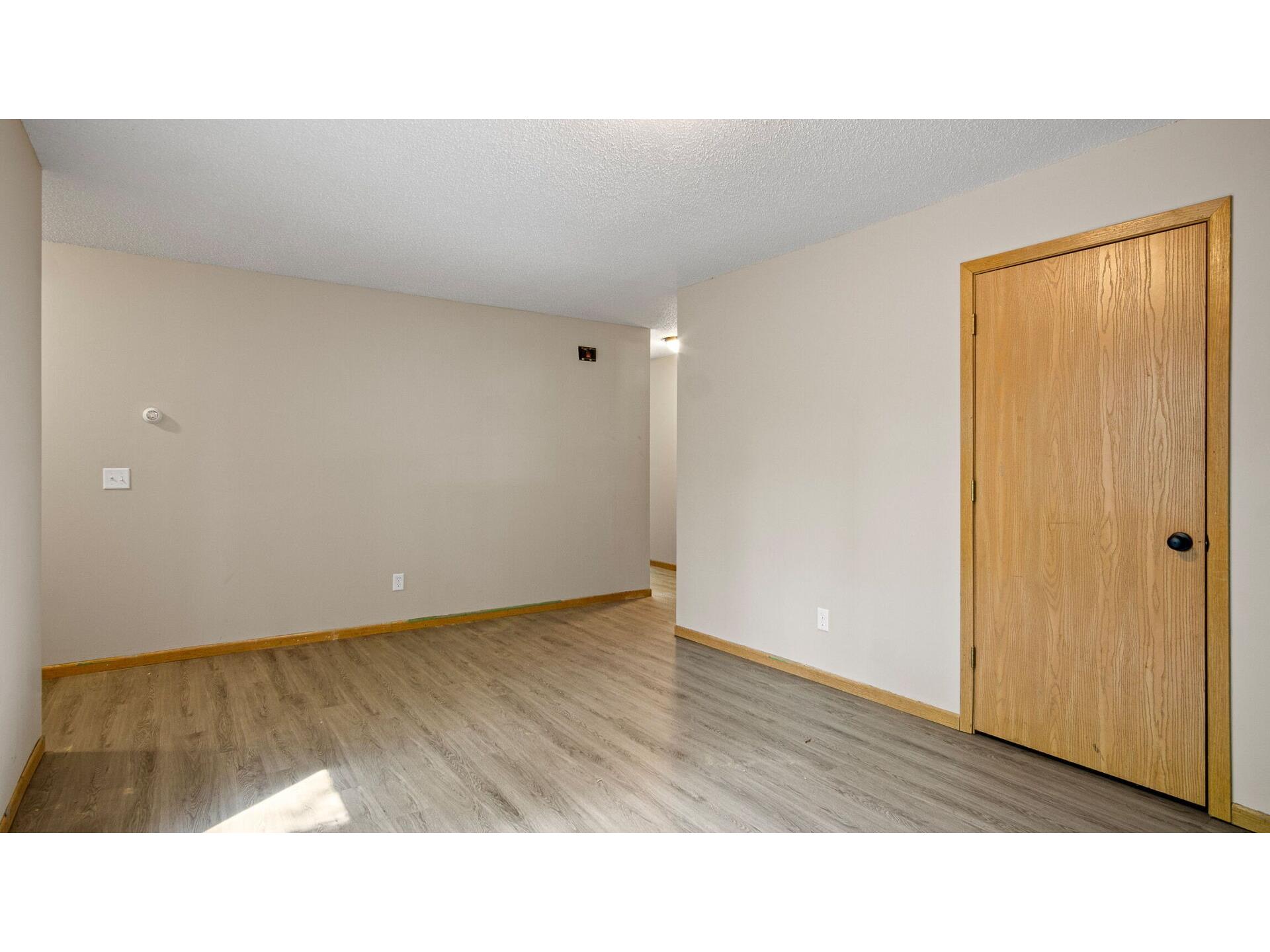 1603 6th Street E #A & B Menomonie WI 54751 1602292 image47