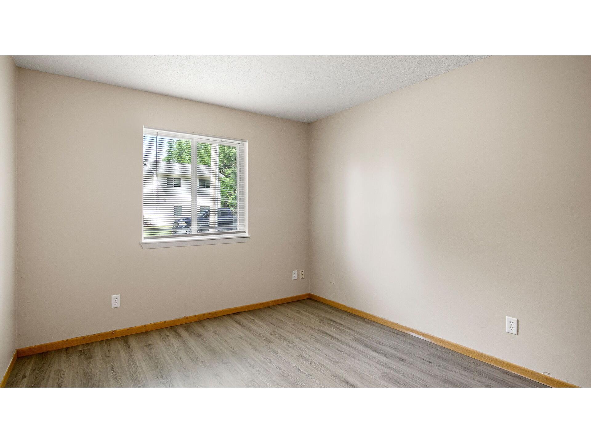 1603 6th Street E #A & B Menomonie WI 54751 1602292 image49