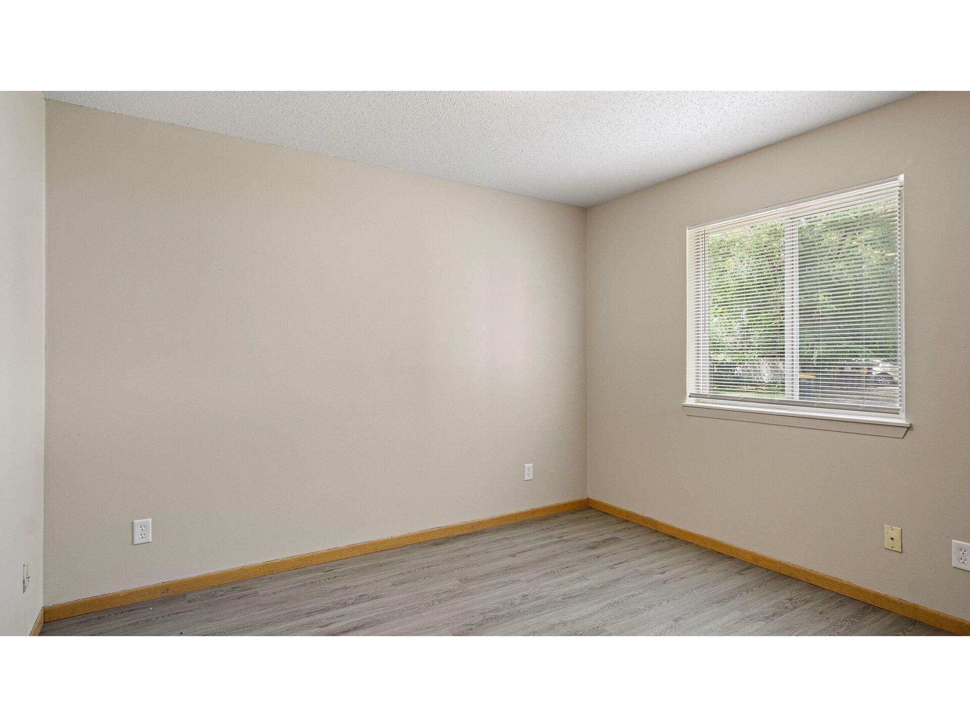 1603 6th Street E #A & B Menomonie WI 54751 1602292 image52